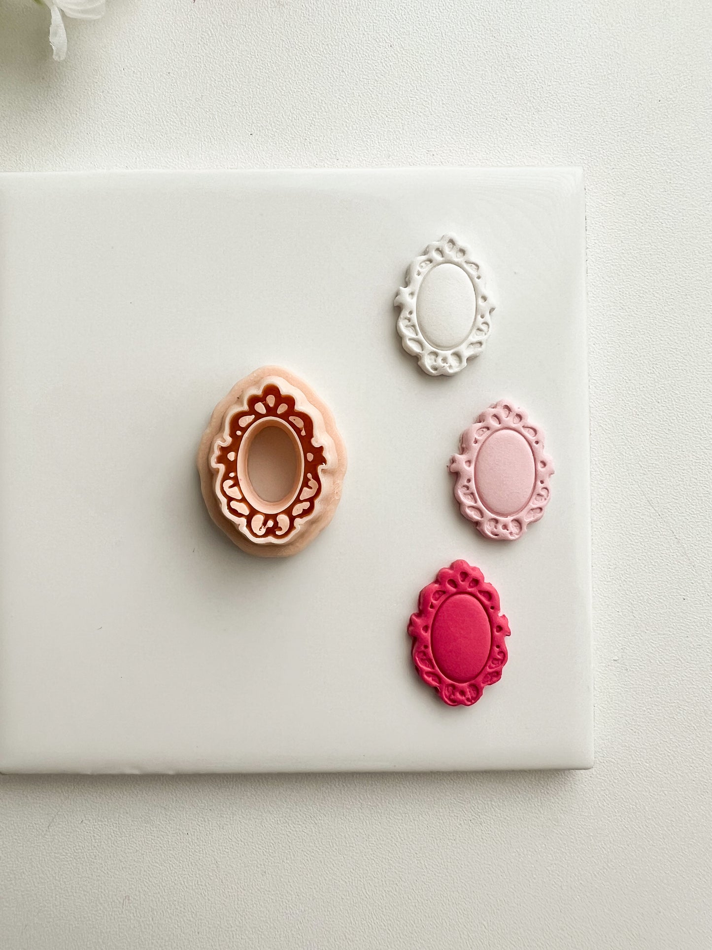 Elegant Embossed Mirror Clay Cutter | Elegant Embossed Mirror Polymer Clay Cutter for DIY Classic Earrings Chic Jewelry and Handmade Decorative Accessories