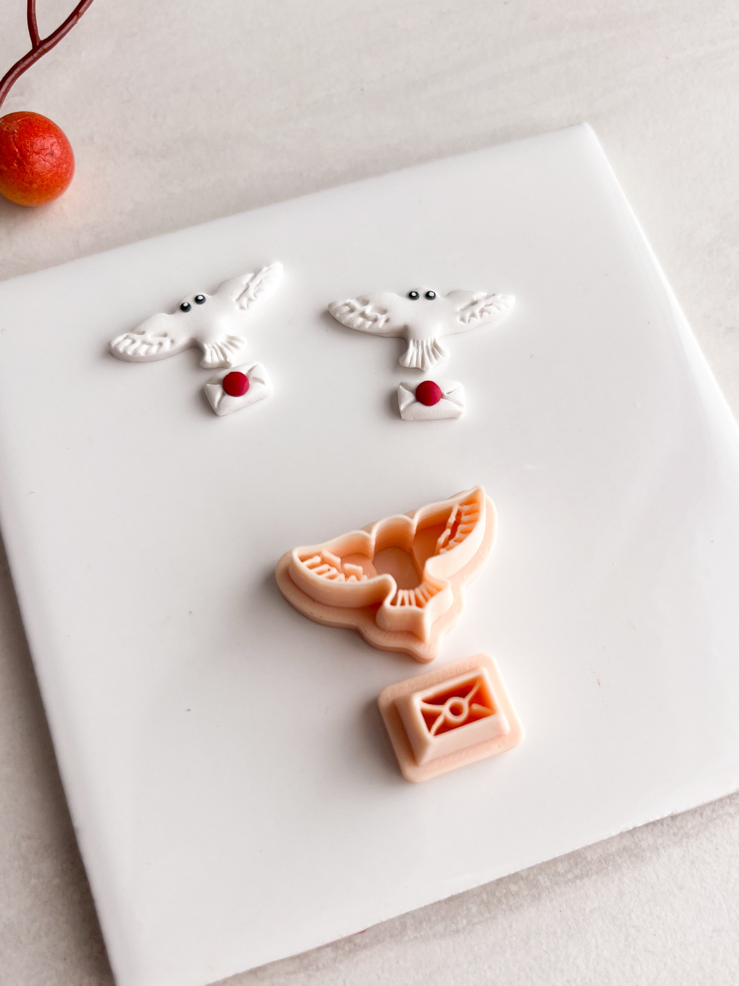 Hedwig Owl Carrying Letter Clay Cutter | Hedwig Owl Carrying Letter Polymer Clay Cutter for DIY Wizard Earrings Harry Potter Jewelry and Handmade Magical Accessories