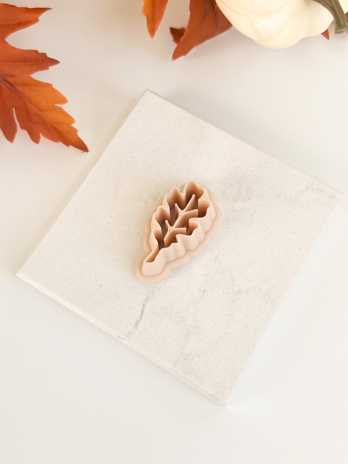 Oak Leaf Clay Cutter | Fall Oak Leaf Polymer Clay Cutter for Nature-Inspired Earrings and Jewelry