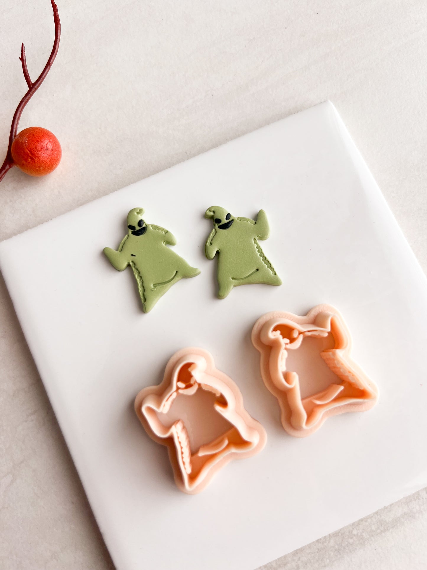 Oogie Boogie No. 2 Clay Cutter | Oogie Boogie No. 2 Polymer Clay Cutter for DIY Halloween Earrings Movie-Themed Jewelry and Handmade Spooky Accessories