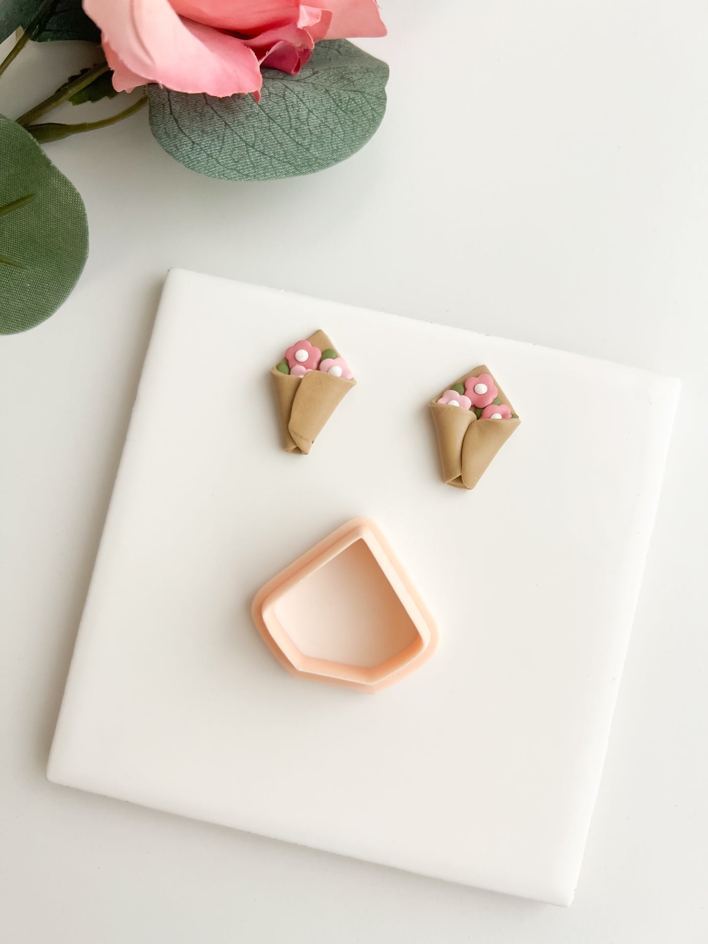 Flower Bouquet Clay Cutter | Flower Bouquet Polymer Clay Cutter for DIY Floral Earrings Nature-Themed Jewelry and Handmade Elegant Accessories