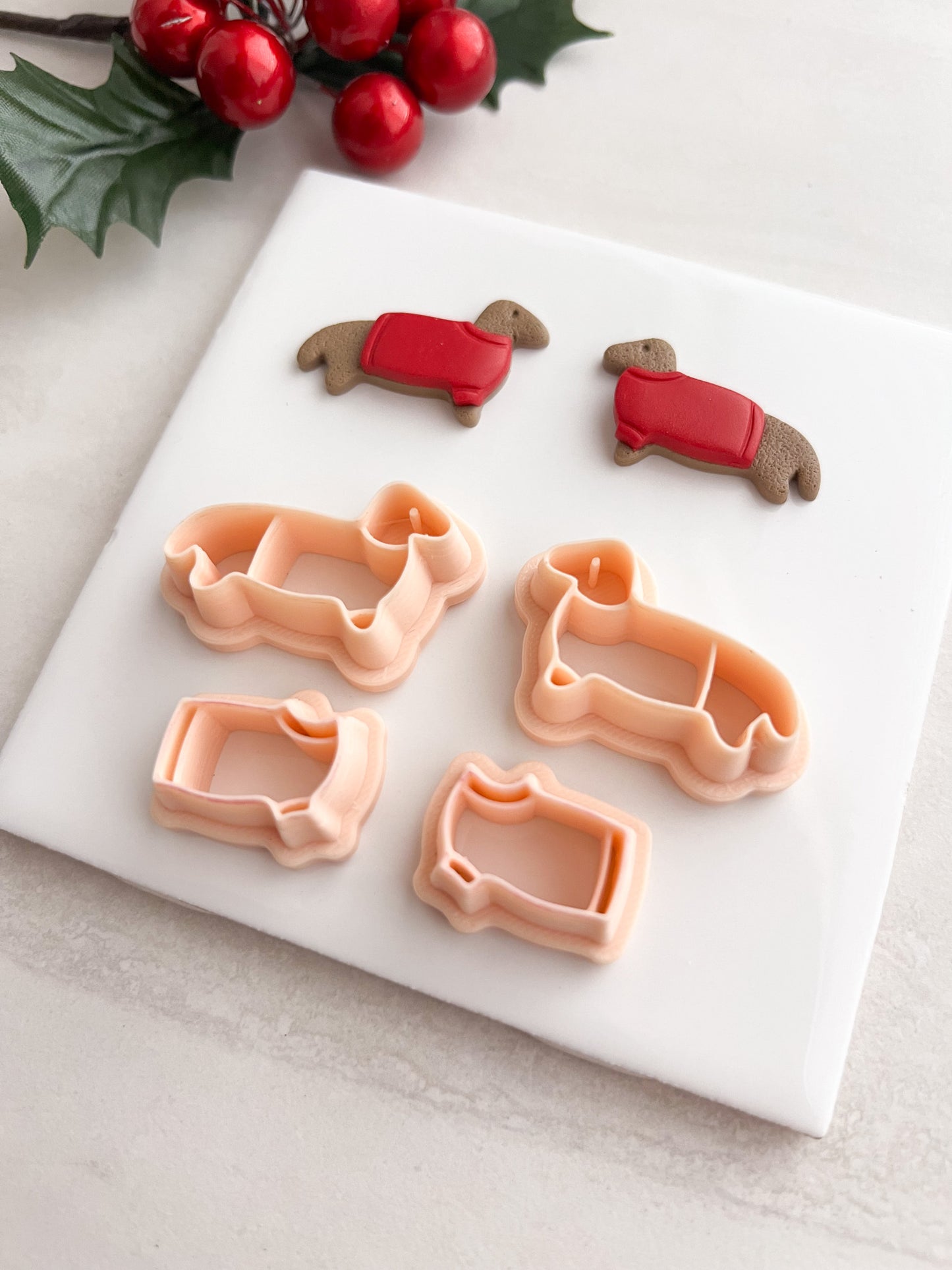 Christmas Puppy Clay Cutter | Christmas Puppy Polymer Clay Cutter for DIY Cute Earrings Holiday-Themed Jewelry and Handmade Pet Accessories