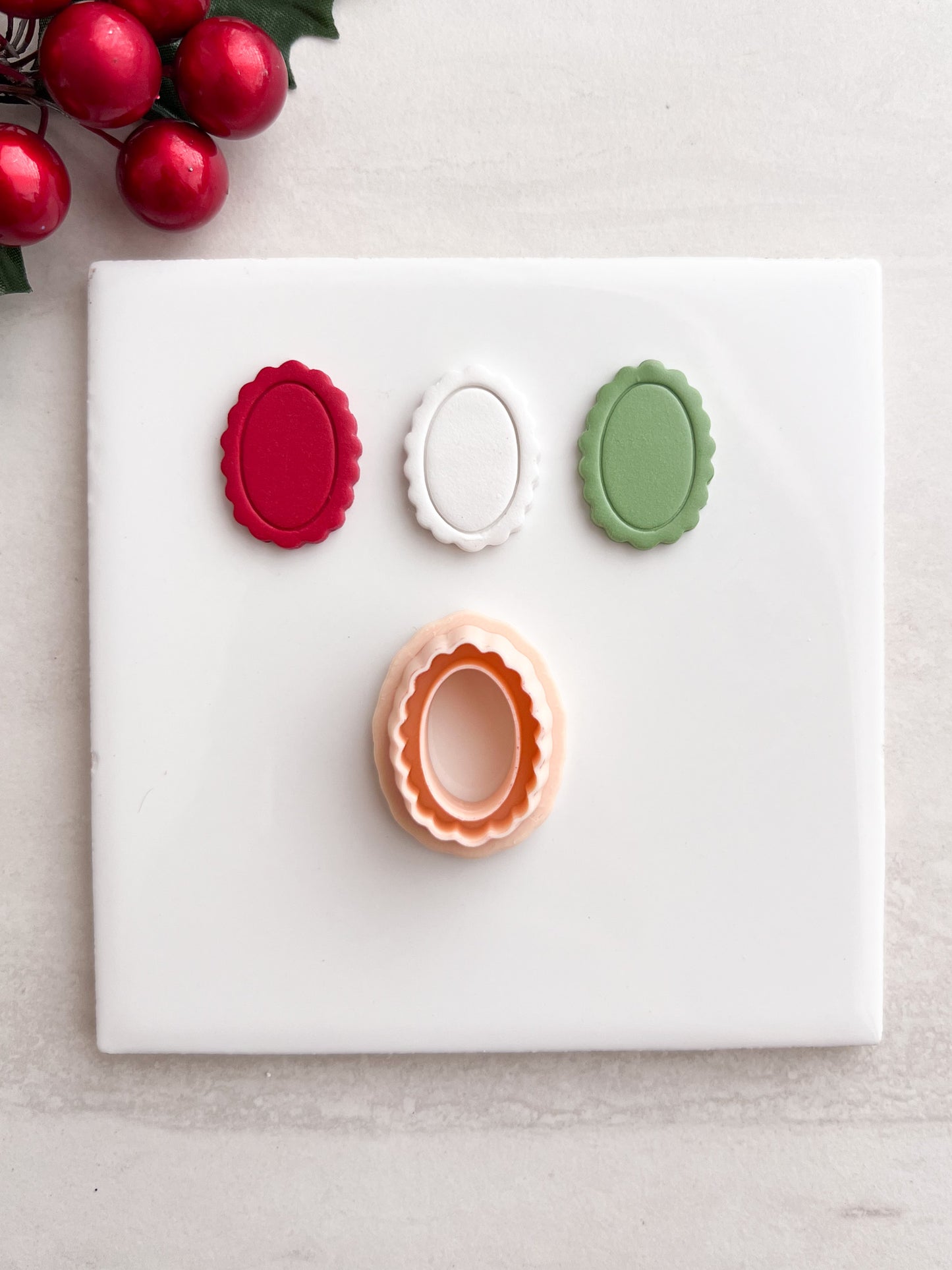 Embossed Portrait No. 1 Clay Cutter | Embossed Portrait No. 1 Polymer Clay Cutter for DIY Classic Earrings Vintage-Themed Jewelry and Handmade Decorative Accessories