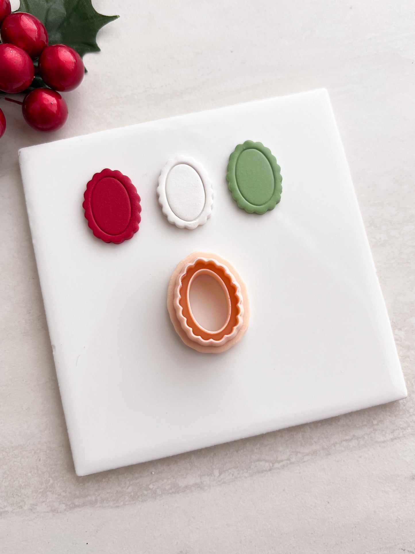 Embossed Portrait No. 1 Clay Cutter | Embossed Portrait No. 1 Polymer Clay Cutter for DIY Classic Earrings Vintage-Themed Jewelry and Handmade Decorative Accessories
