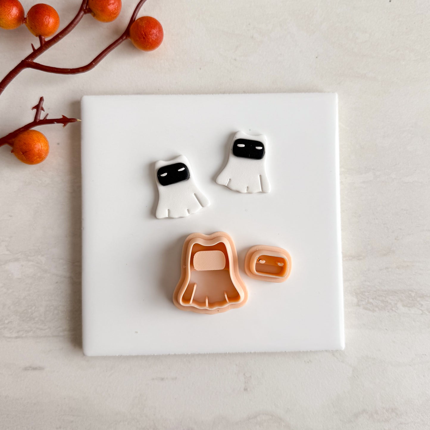 2025 Cat Wearing Ghost Costume | Cat Shape Spooky Polymer Clay Cutter Halloween Fall Animal Shapes
