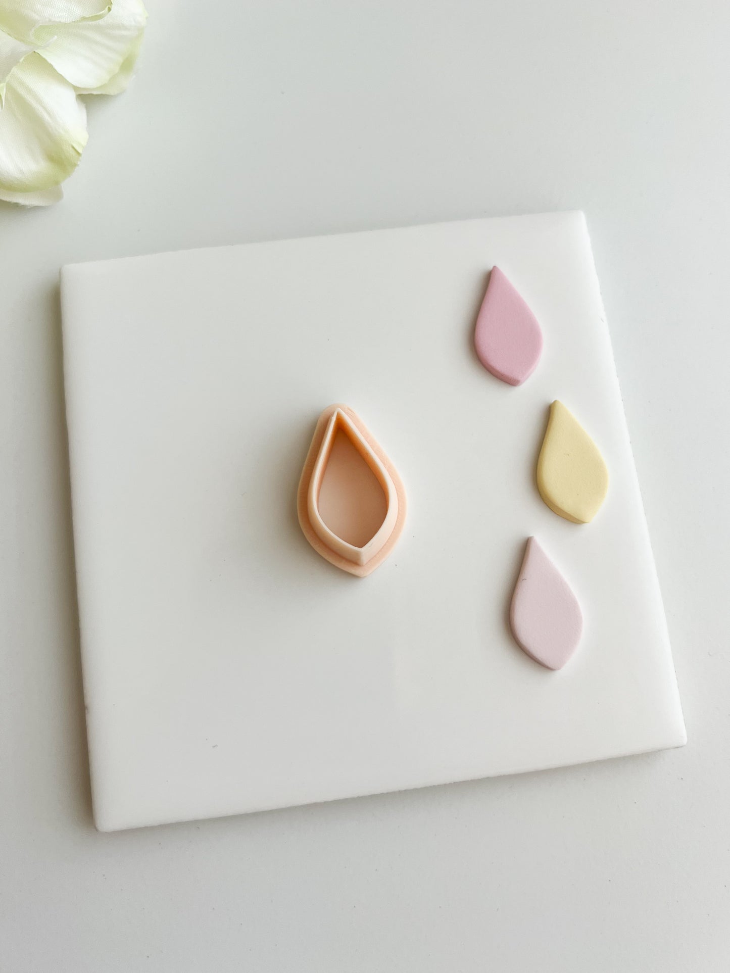 Tear Shape No. 2 Clay Cutter | Tear Shape Polymer Clay Cutter for DIY Elegant Earrings Geometric Jewelry and Handmade Modern Accessories