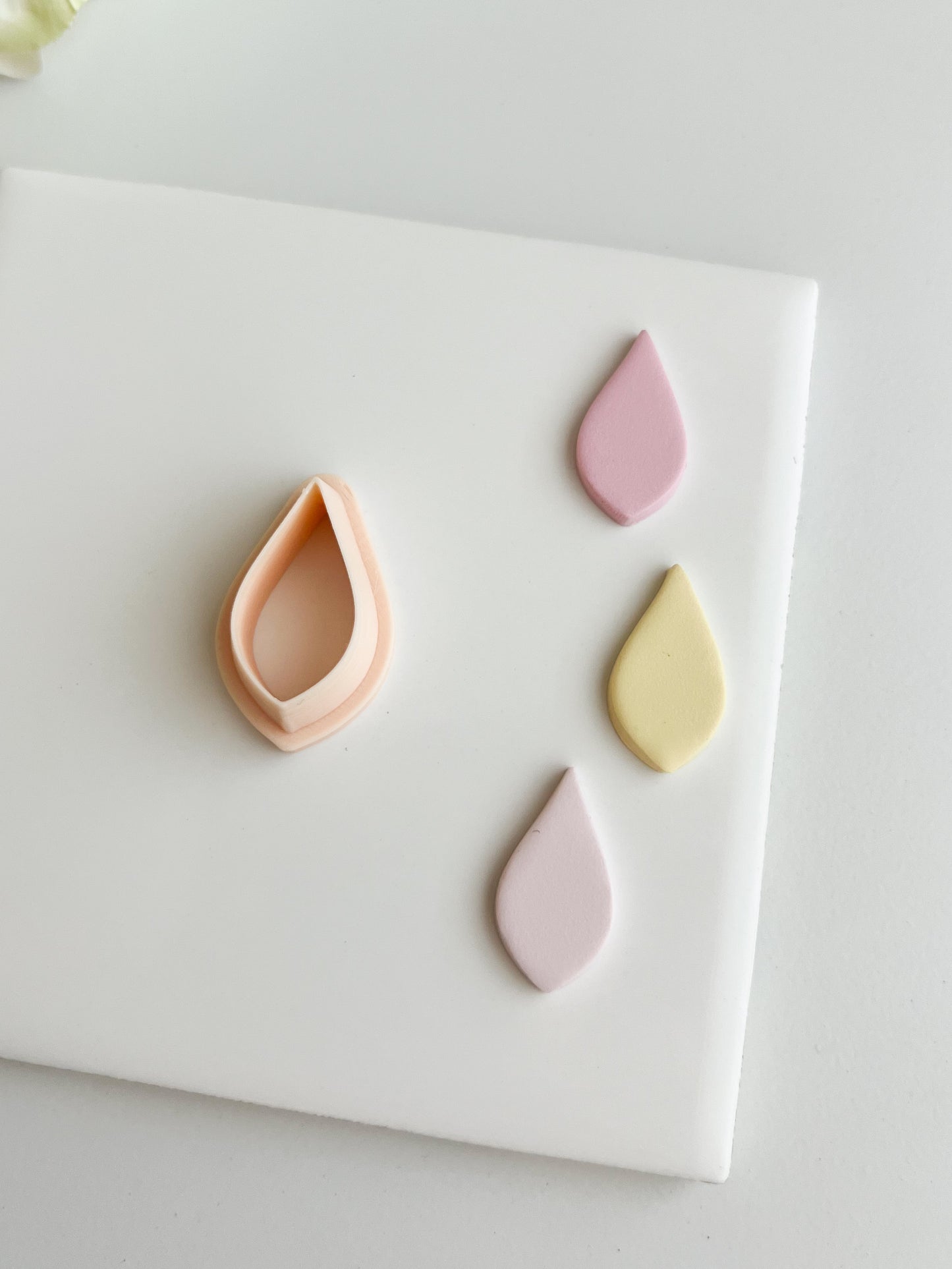 Tear Shape No. 2 Clay Cutter | Tear Shape Polymer Clay Cutter for DIY Elegant Earrings Geometric Jewelry and Handmade Modern Accessories
