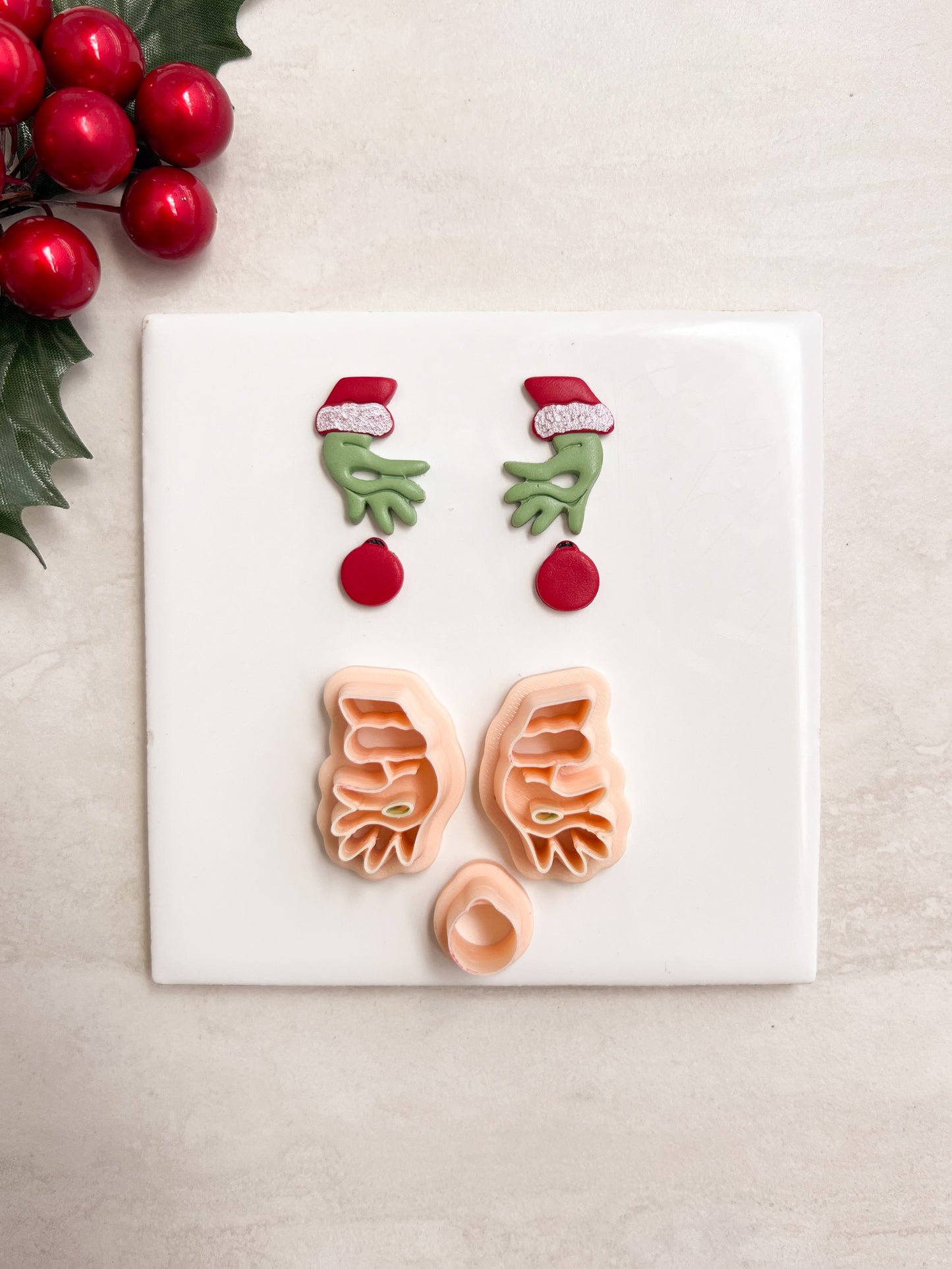Grinch Hand Clay Cutter | Grinch Hand Polymer Clay Cutter for DIY Christmas Earrings Holiday-Themed Jewelry and Handmade Festive Accessories