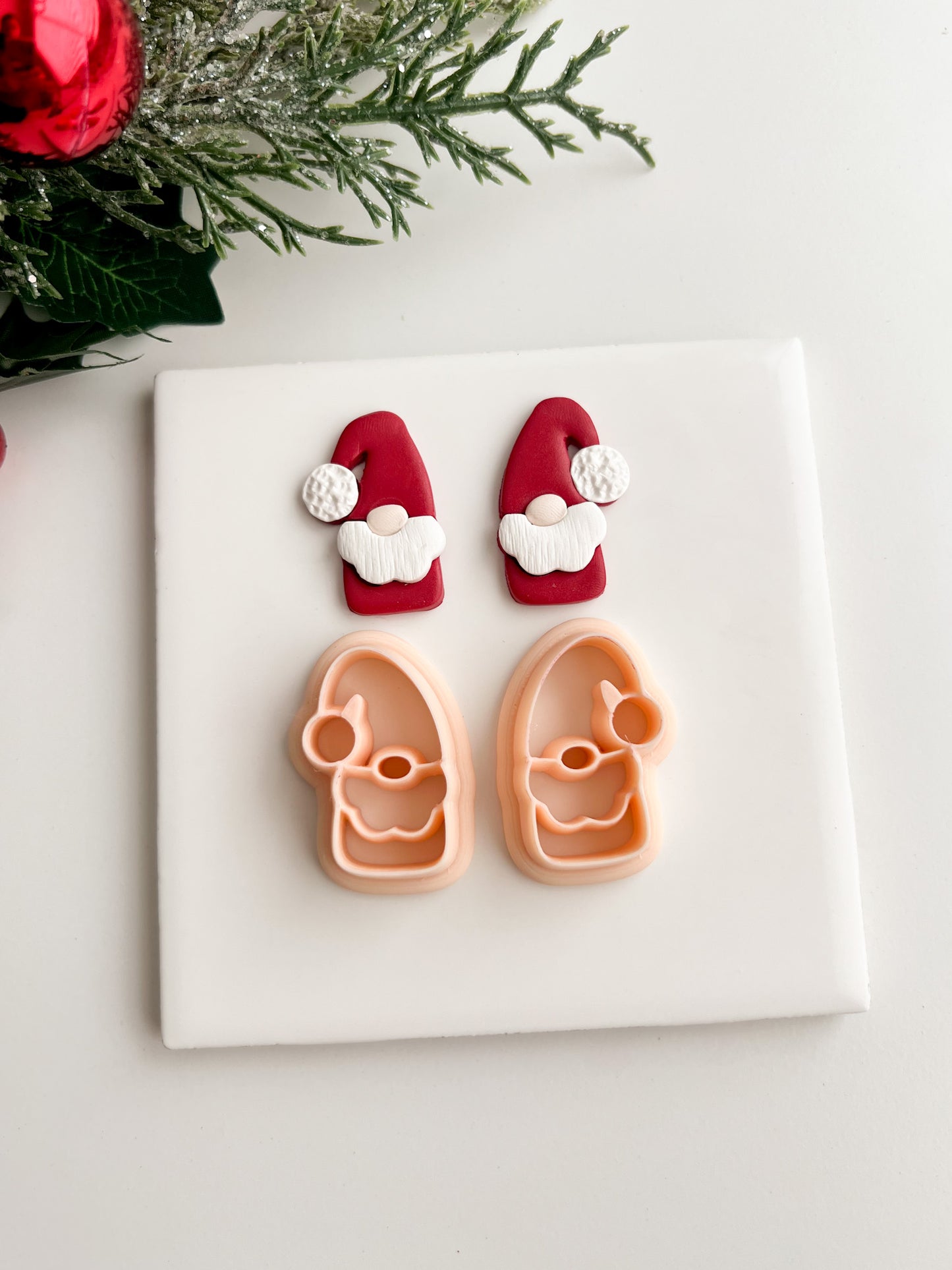 Gnome No. 1 Clay Cutter | Gnome Polymer Clay Cutter for DIY Earrings Garden Gnome-Themed Crafts and Handmade Jewelry