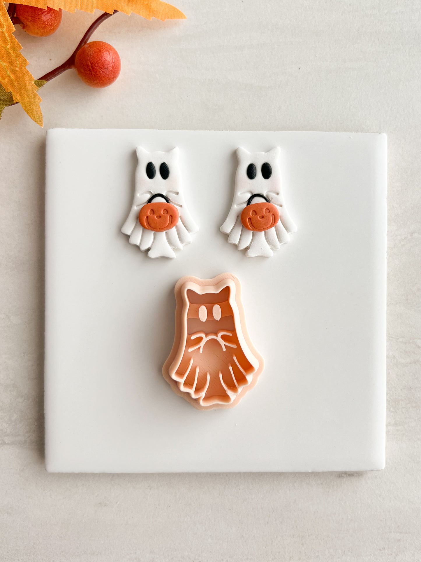 Ghost Cat Clay Cutter | Ghost Cat Polymer Clay Cutter for DIY Halloween Earrings Cat-Themed Jewelry and Handmade Spooky Accessories