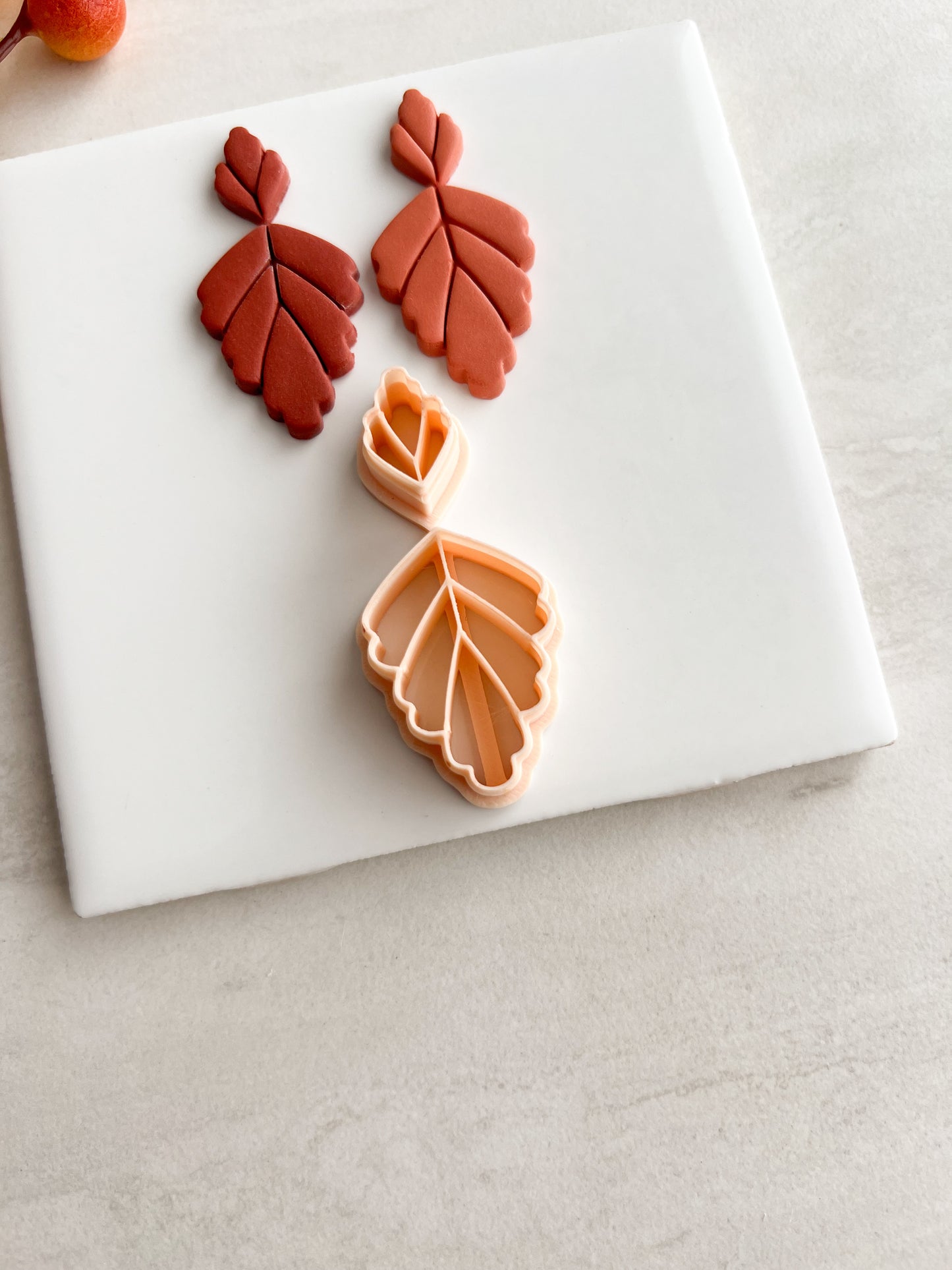 Scalloped Leaf Dangle No. 1 Clay Cutter | Scalloped Leaf Dangle No. 1 Polymer Clay Cutter for DIY Nature Earrings Botanical Jewelry and Handmade Boho Accessories