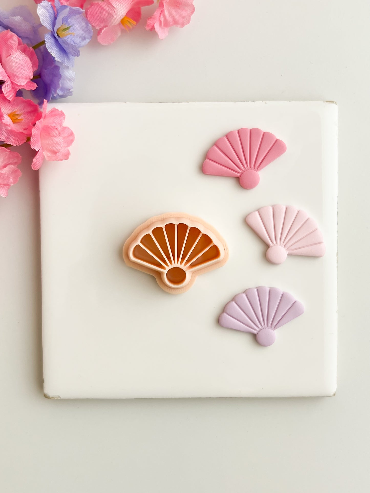 Hand Fan Clay Cutter | Hand Fan Polymer Clay Cutter for DIY Elegant Earrings Vintage-Themed Jewelry and Handmade Chic Accessories