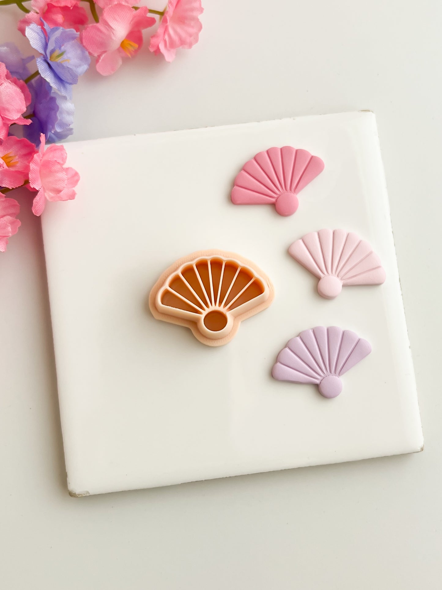 Hand Fan Clay Cutter | Hand Fan Polymer Clay Cutter for DIY Elegant Earrings Vintage-Themed Jewelry and Handmade Chic Accessories