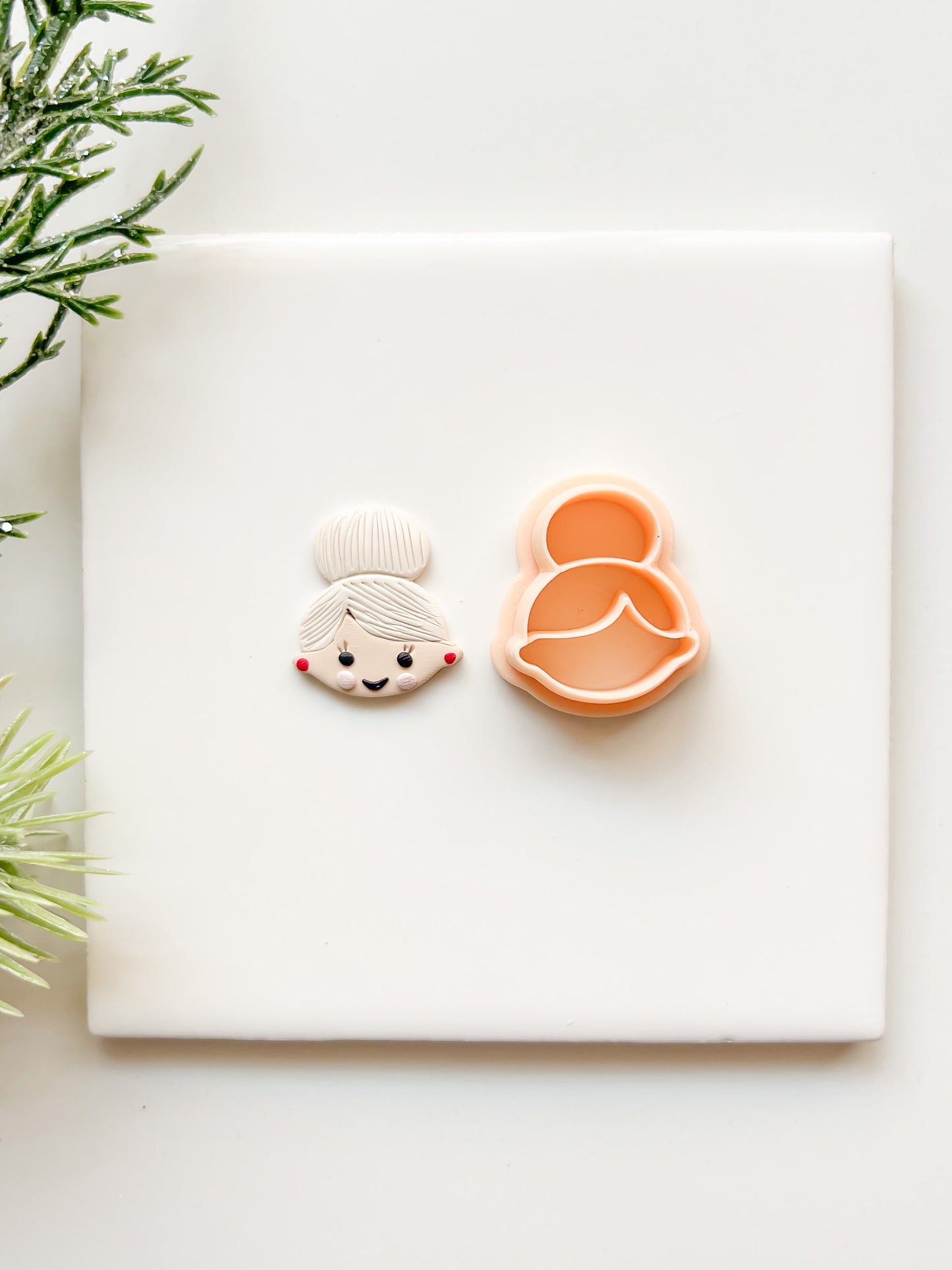Mrs Claus Clay Cutter | Christmas Mrs. Claus Polymer Clay Cutter for Holiday Earrings and Baking