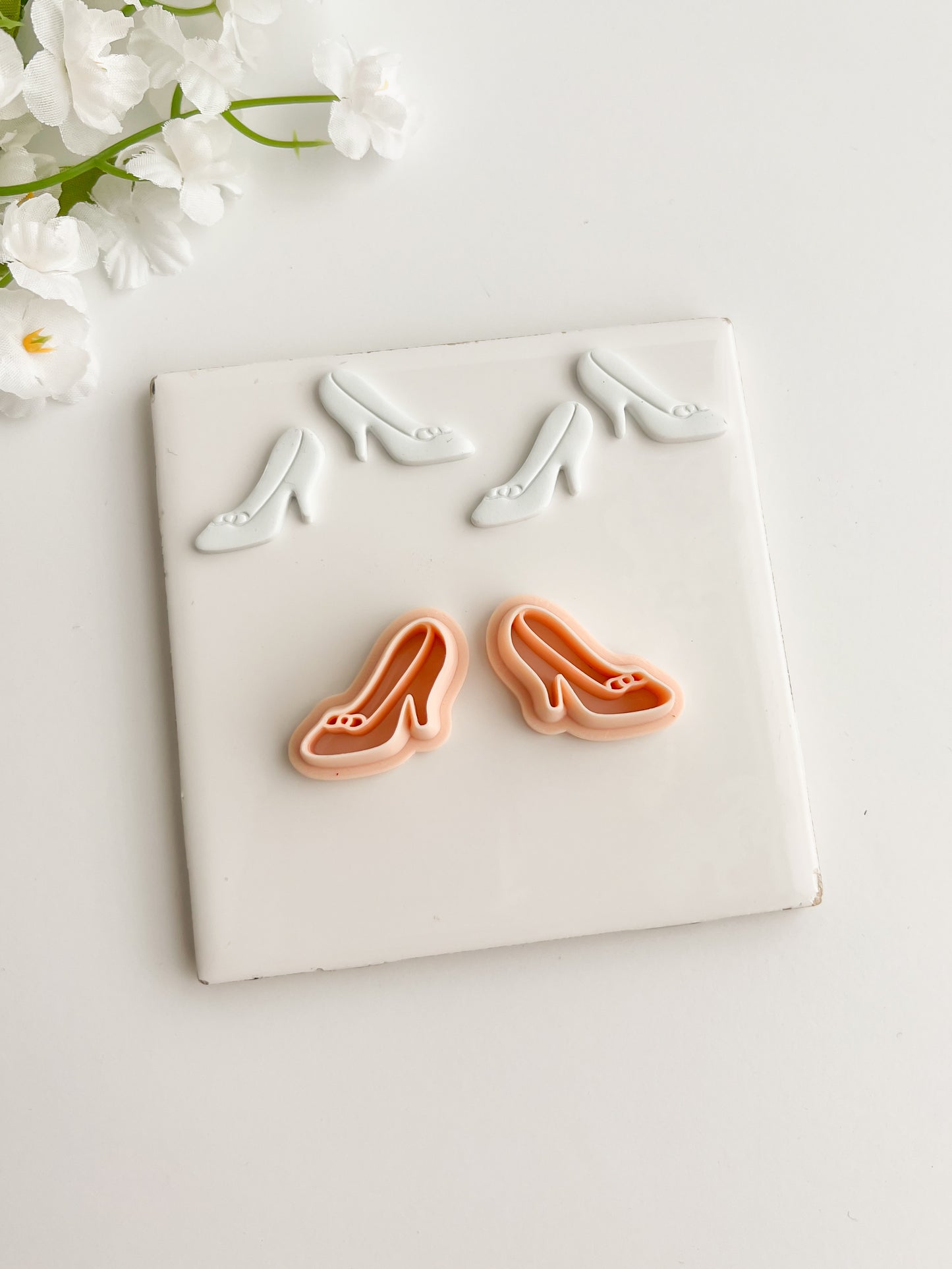 Cinderella Slipper Clay Cutter | Cinderella Slipper Polymer Clay Cutter for DIY Fantasy Earrings Princess-Themed Jewelry and Handmade Cute Accessories