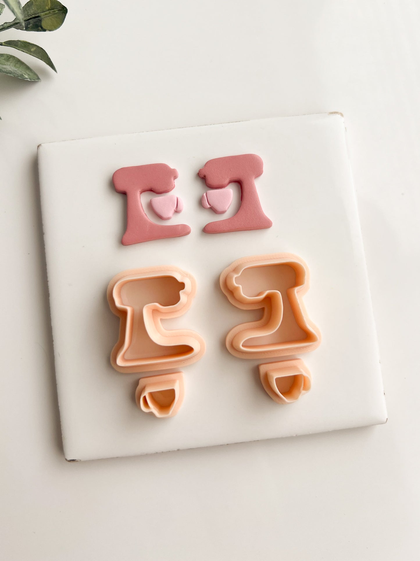Kitchen-Aid Bowl Clay Cutter | Mixer Bowl Polymer Clay Cutter for DIY Baking-Themed Earrings Jewelry Making Handmade Clay Craft Supplies