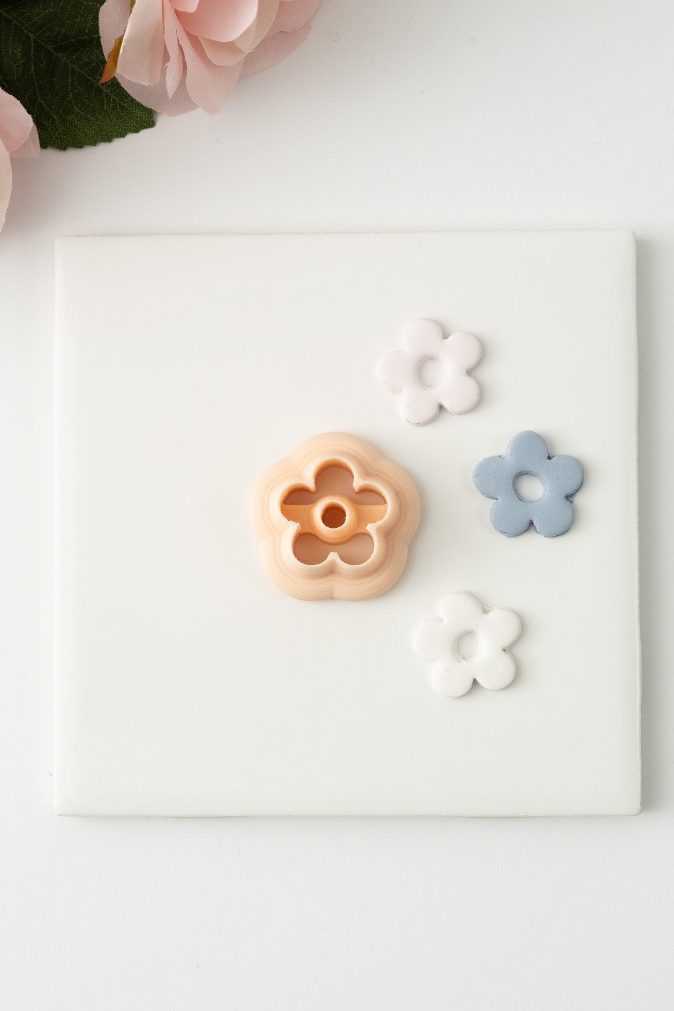 Floral Shape No. 1 Clay Cutter | Floral Shape Polymer Clay Cutter for DIY Earrings Nature-Inspired Jewelry and Elegant Floral Designs