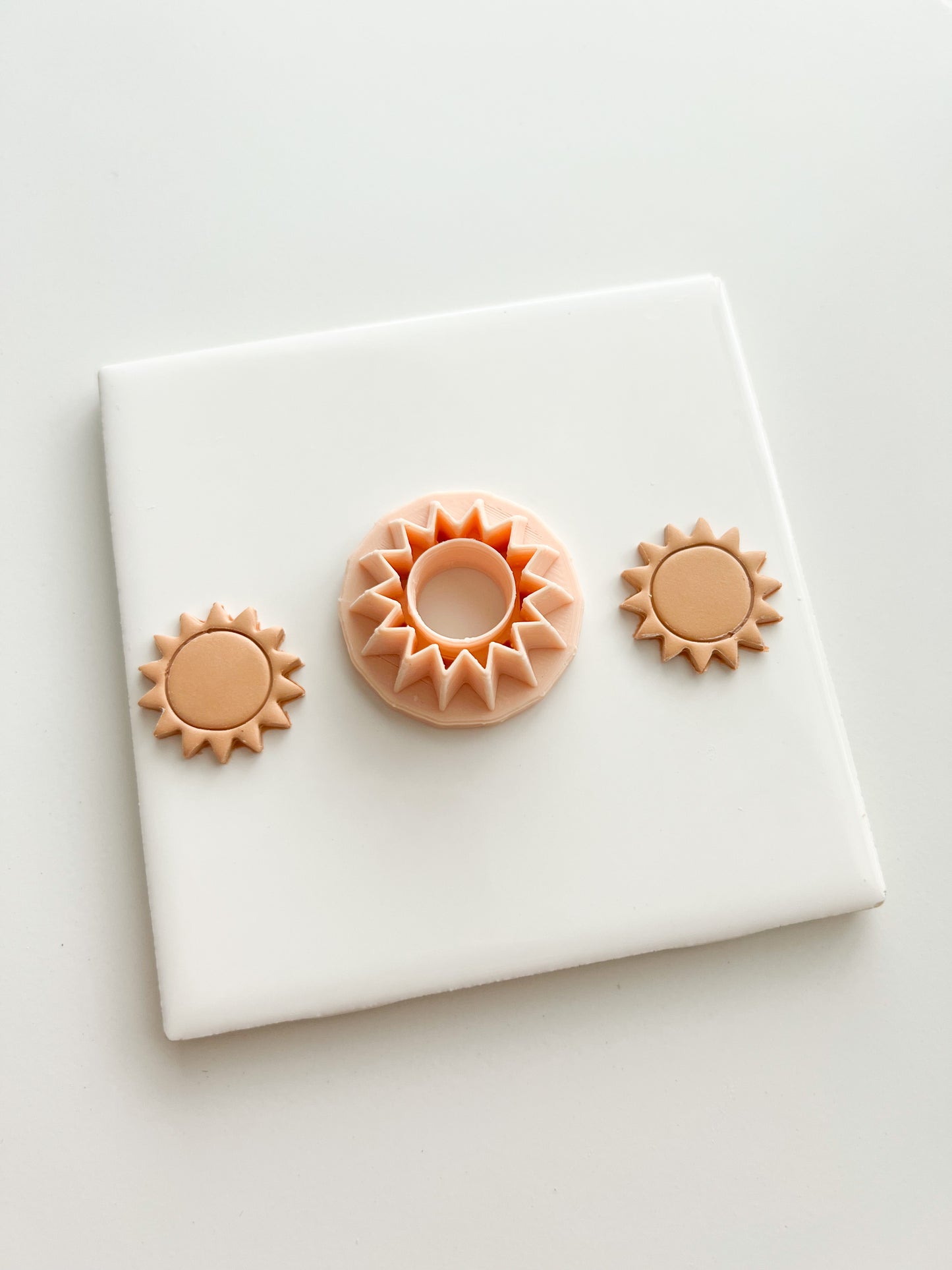 Sun Shape No. 1 Clay Cutter | Sun Shape No. 1 Polymer Clay Cutter for DIY Summer Earrings Sun-Themed Jewelry and Handmade Fun Accessories