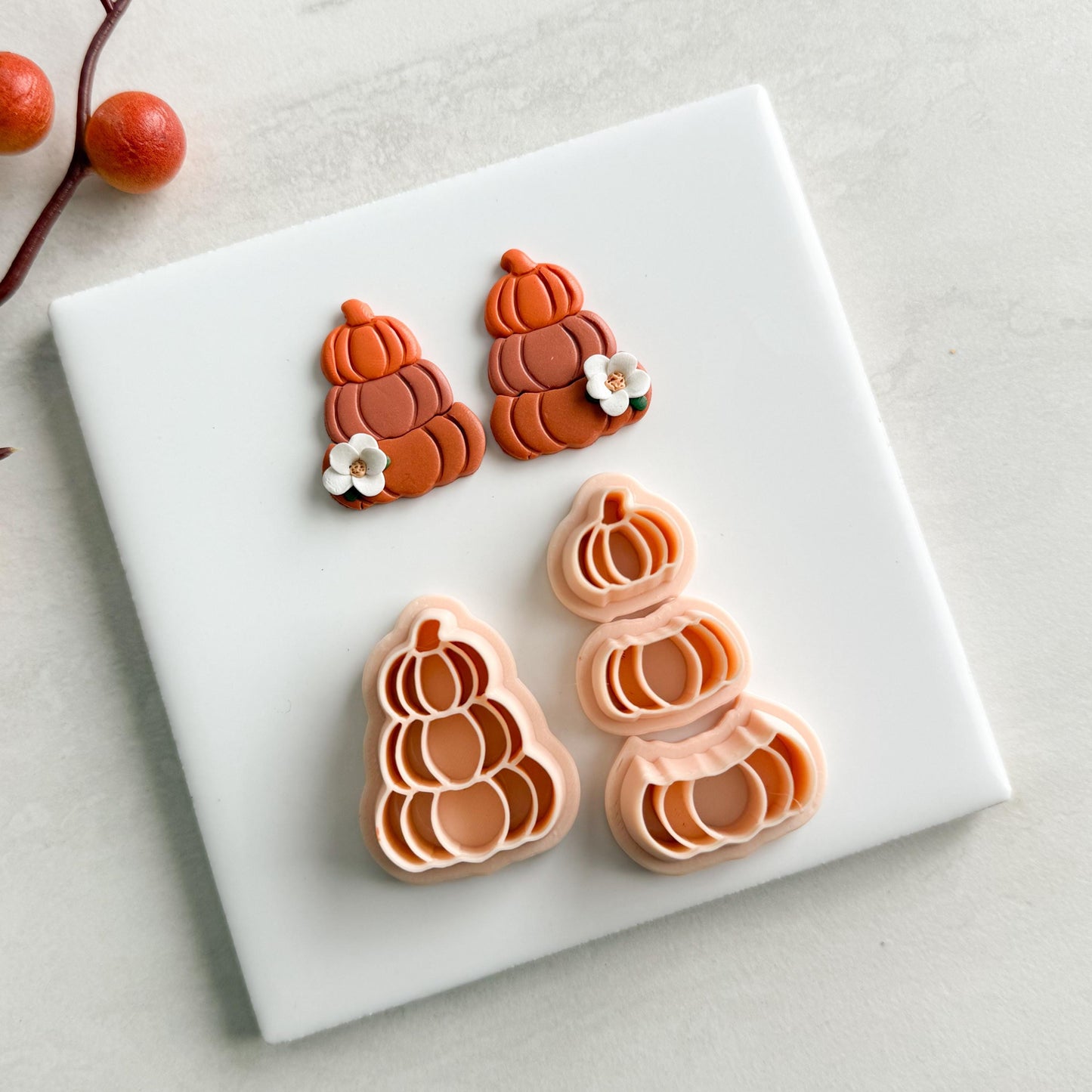 2025 3-Part Pumpkin Stack Clay Cutter Set | Cozy Fall Embossed Polymer Clay Tools for Autumn Earrings & Crafts
