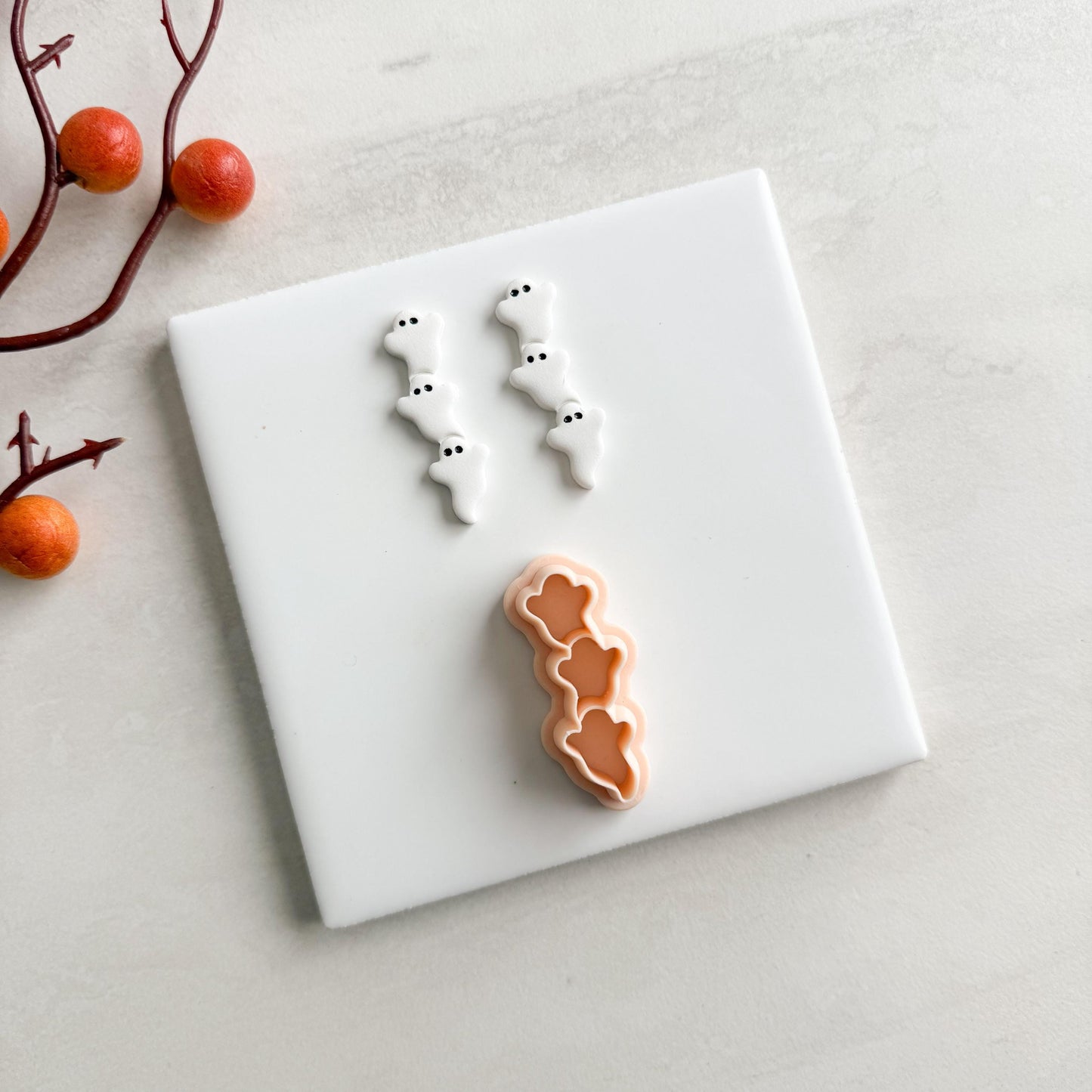 2025 Ghost Chain Clay Cutter | Linked Ghost Polymer Clay Cutter for Halloween Earrings and Spooky Dangle Crafts