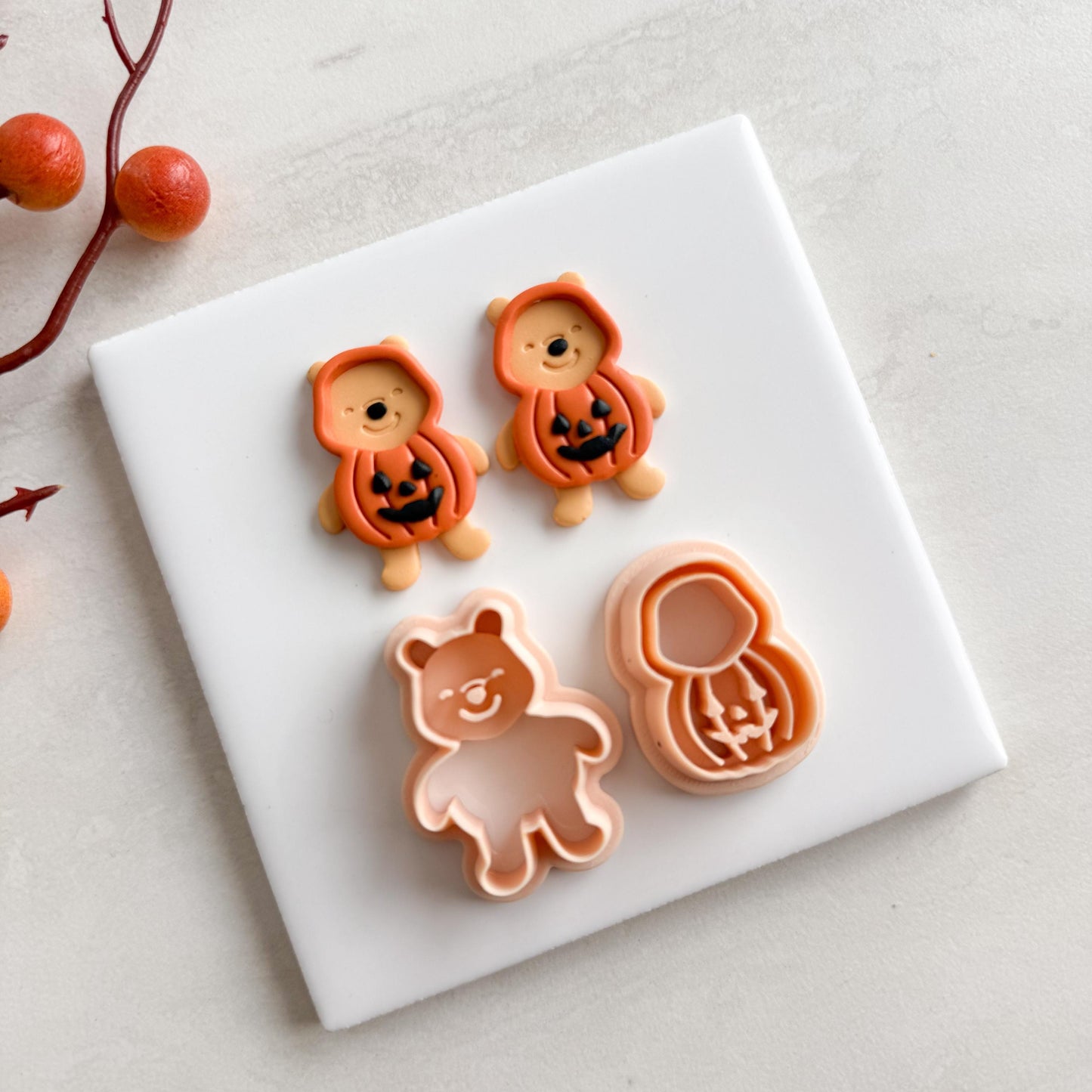 2025 Honey Bear Pumpkin Suit Clay Cutter | Cute Bear in Jack-o'-Lantern Polymer Clay Cutter for Halloween Earrings