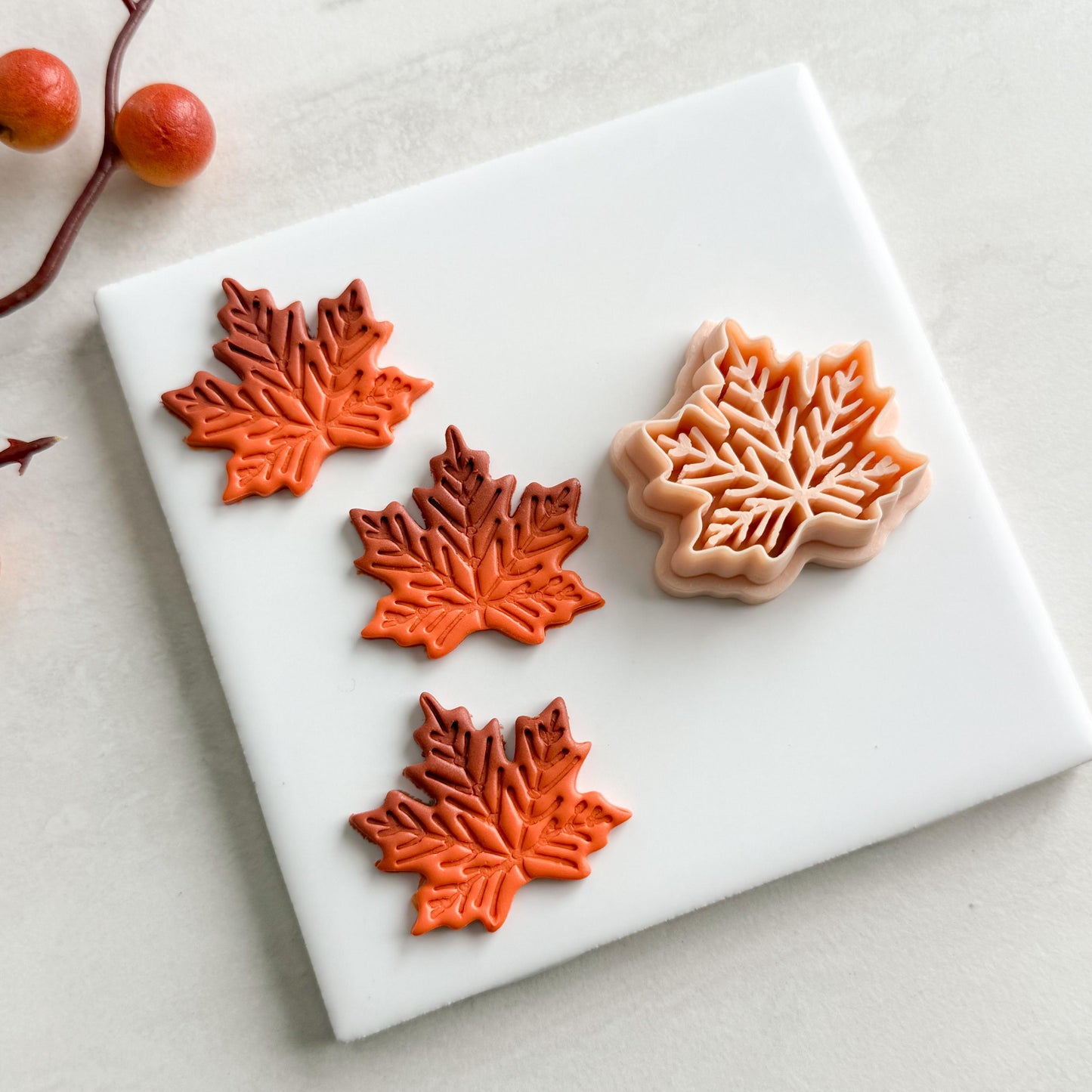 2025 Maple Leaf Clay Cutter No. 1 | Classic Fall Leaf Polymer Clay Cutter for Autumn Earrings and Cozy Crafts