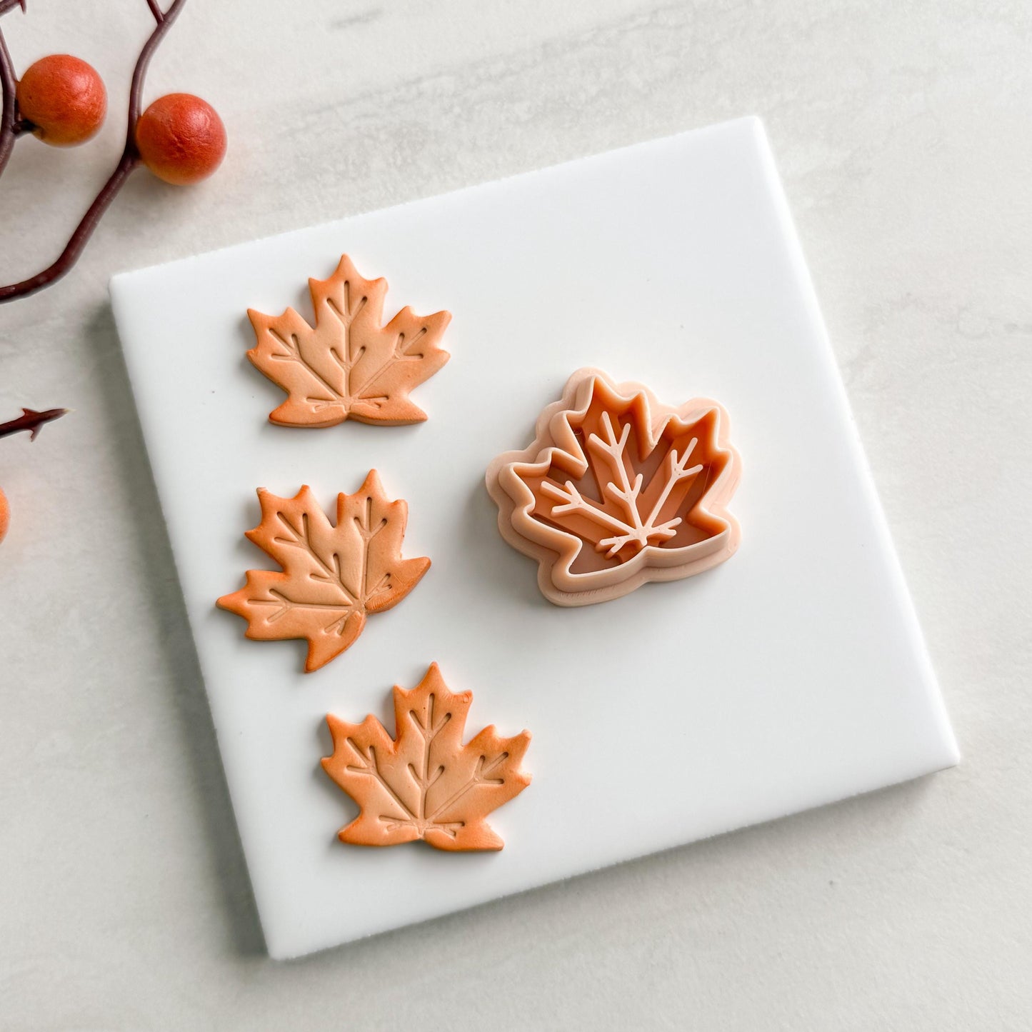 2025 Maple Leaf Clay Cutter No. 3 | Cute Rounded Fall Leaf Polymer Clay Cutter for Autumn Earrings and Cozy Crafts
