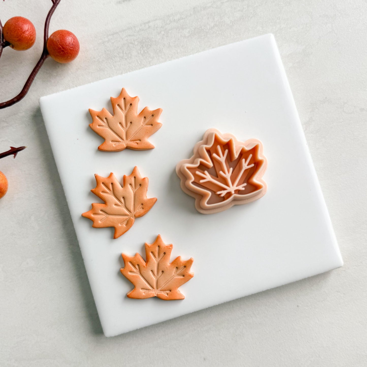 2025 Maple Leaf Clay Cutter No. 3 | Cute Rounded Fall Leaf Polymer Clay Cutter for Autumn Earrings and Cozy Crafts