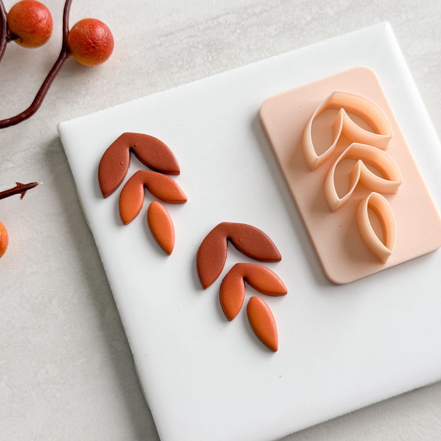2025 Falling Leaf Dangle Clay Cutter | 3 Part Leaf Polymer Clay Cutter Set for Autumn Earrings and Fall Theme