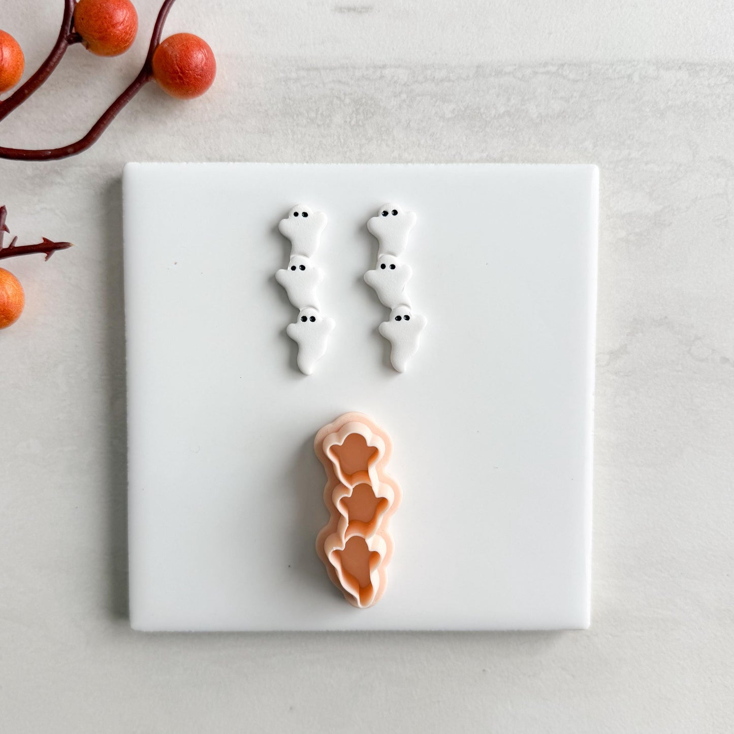2025 Ghost Chain Clay Cutter | Linked Ghost Polymer Clay Cutter for Halloween Earrings and Spooky Dangle Crafts