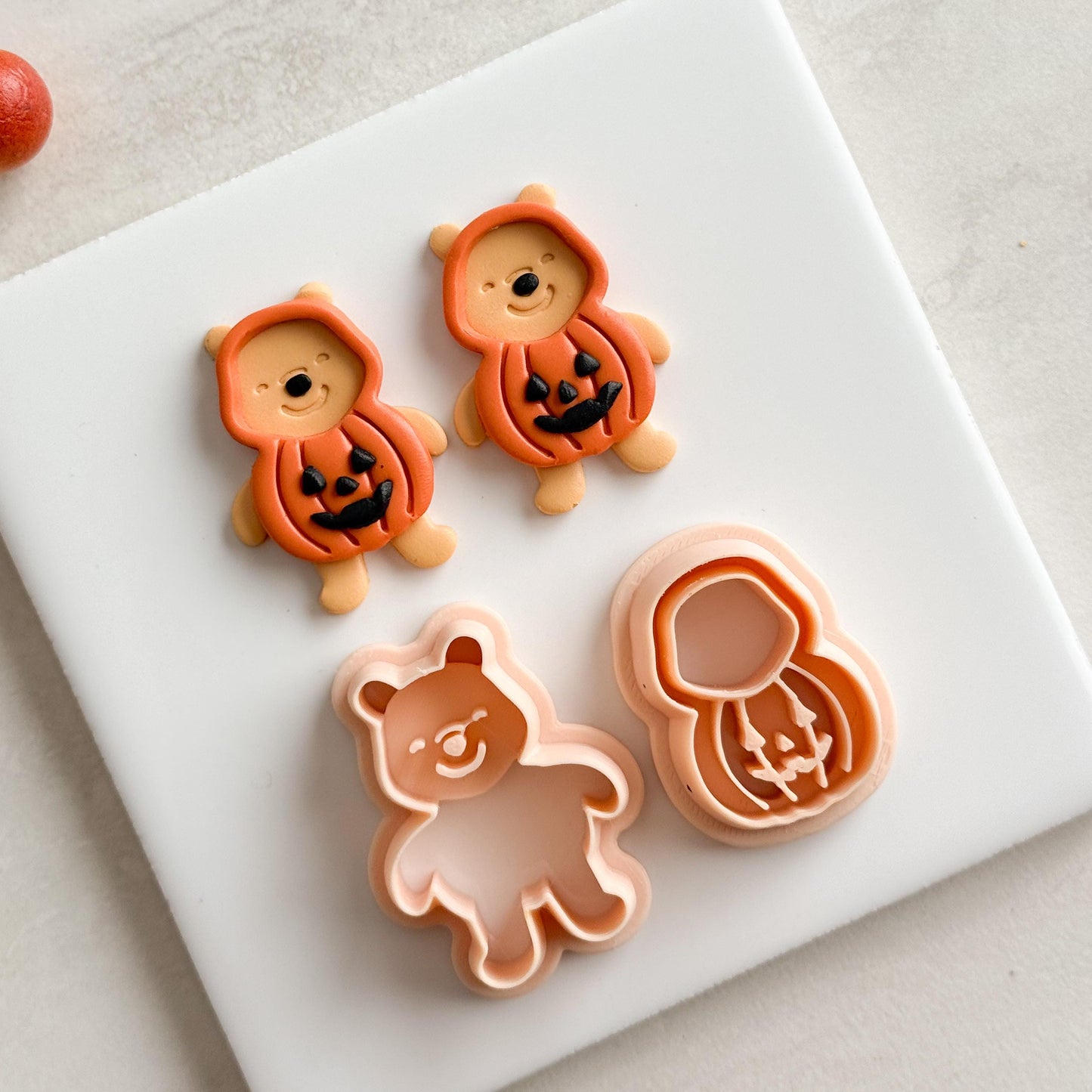 2025 Honey Bear Pumpkin Suit Clay Cutter | Cute Bear in Jack-o'-Lantern Polymer Clay Cutter for Halloween Earrings