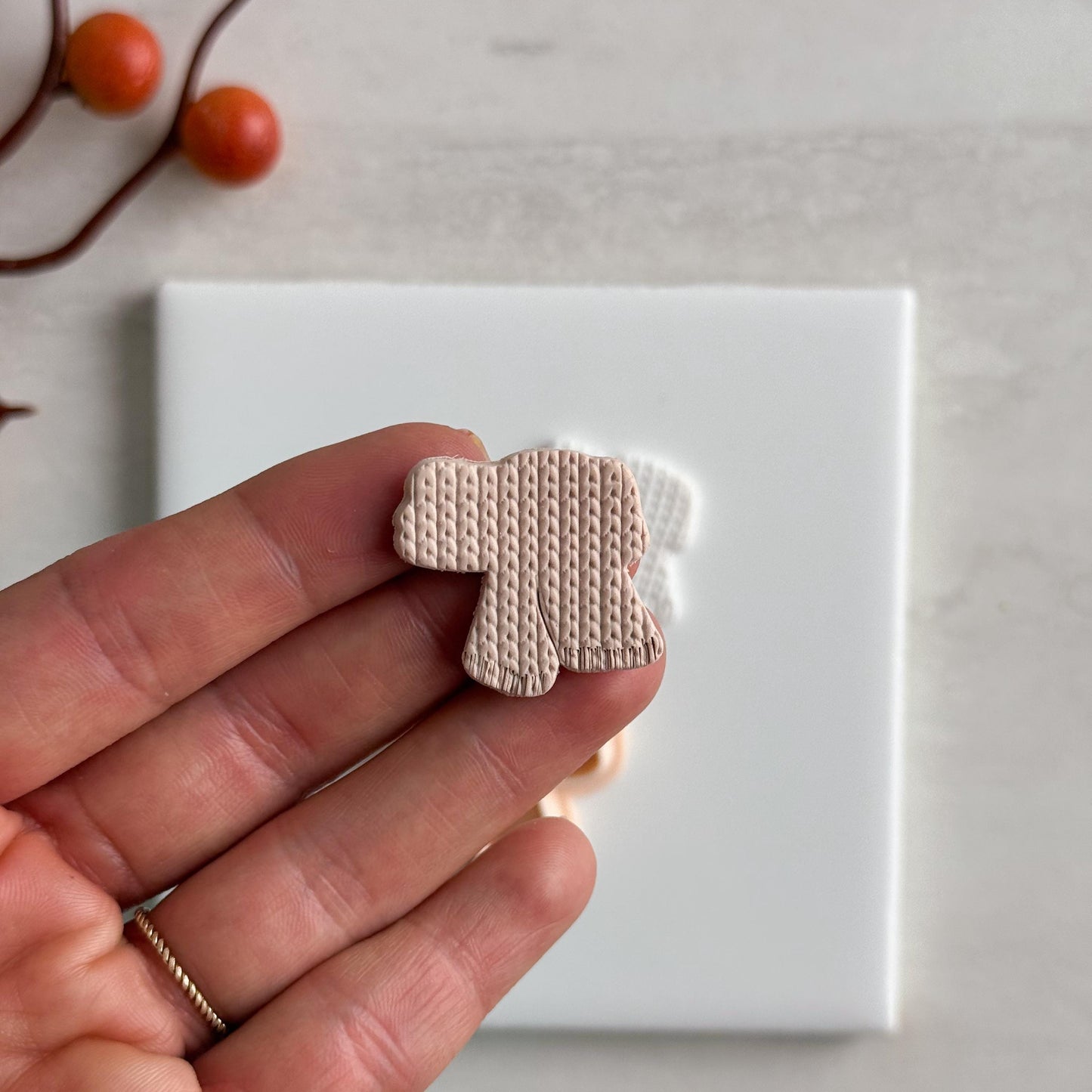 2025 Scarf Clay Cutter | Cozy Fall Polymer Clay Cutter for Autumn Earrings and Warm Seasonal Crafts