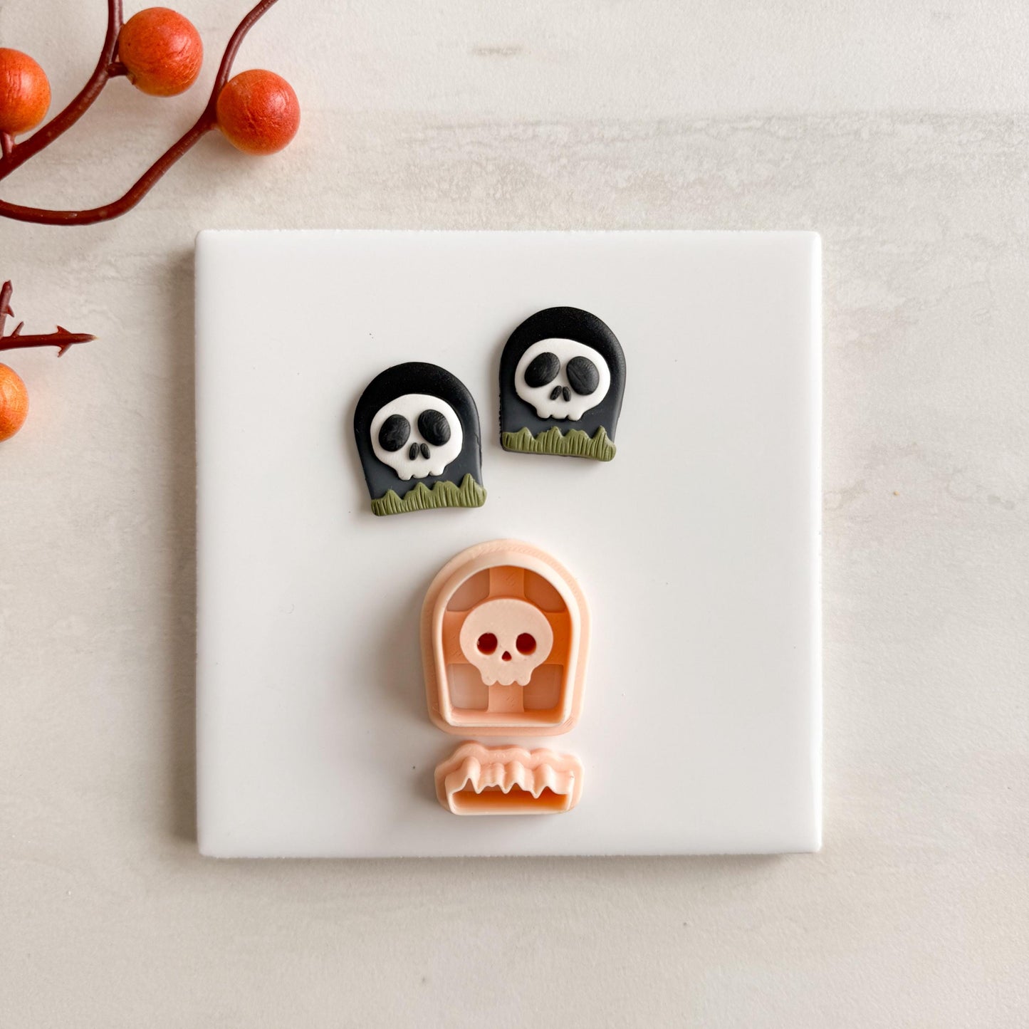 2025 Tombstone with Skull Clay Cutter | Spooky Halloween Gravestone Polymer Clay Cutter for Fall Earrings and Crafts