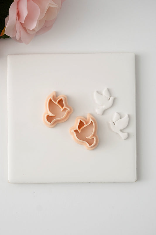 Turtledoves Clay Cutter | Christmas and Wedding-Themed Polymer Clay Cutter for DIY Earrings and Crafts