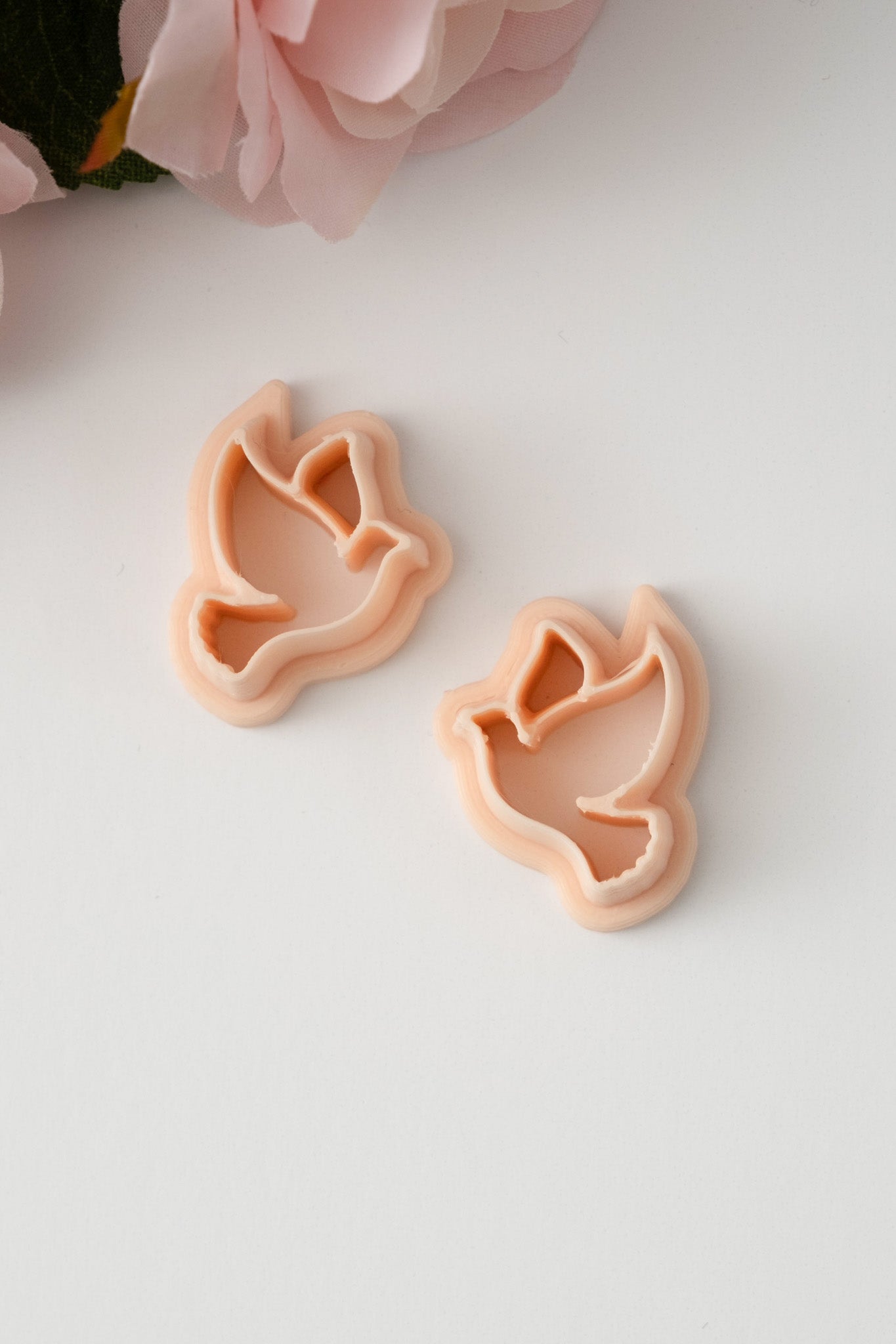 Turtledoves Clay Cutter | Christmas and Wedding-Themed Polymer Clay Cutter for DIY Earrings and Crafts