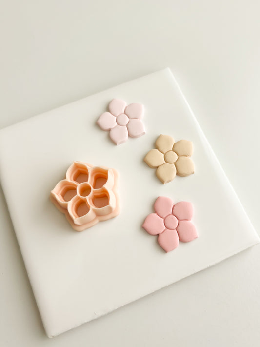 Floral Shape No. 4 Clay Cutter | Floral Shape No. 4 Polymer Clay Cutter for DIY Elegant Earrings Chic Jewelry and Handmade Botanical Accessories