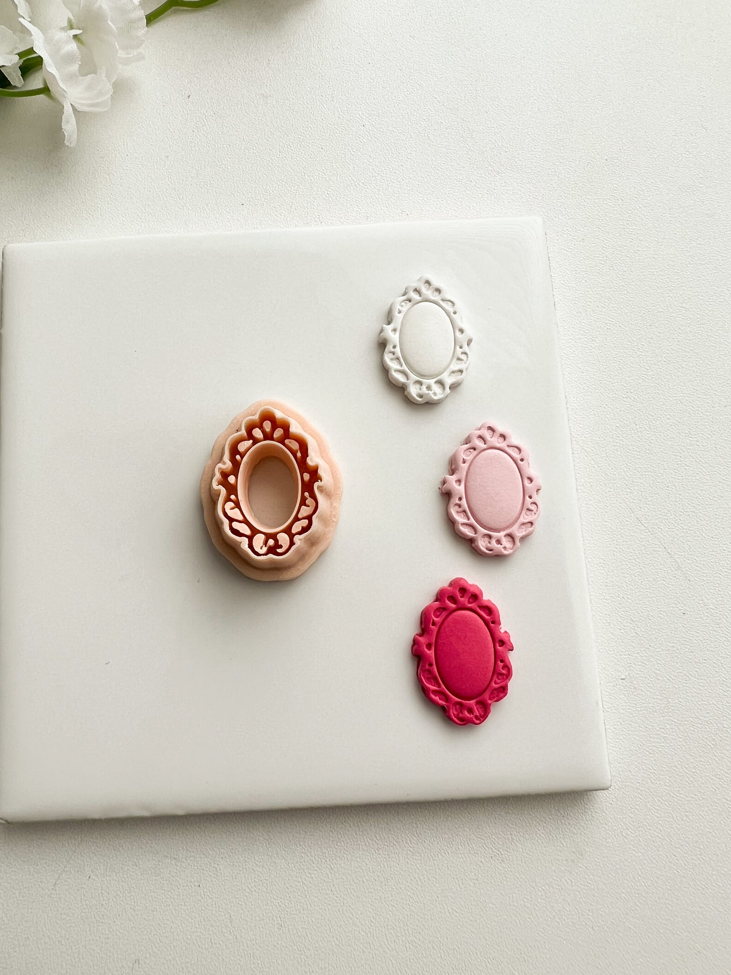 Elegant Embossed Mirror Clay Cutter | Elegant Embossed Mirror Polymer Clay Cutter for DIY Classic Earrings Chic Jewelry and Handmade Decorative Accessories
