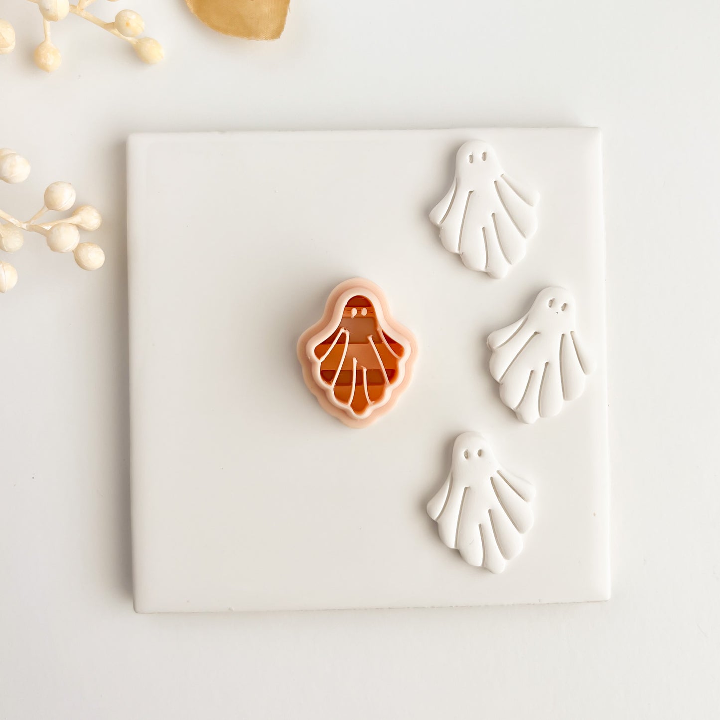 Ghost No. 4 Clay Cutter | Ghost No. 4 Polymer Clay Cutter for DIY Halloween Jewelry Spooky Earrings and Ghost-Themed Crafts