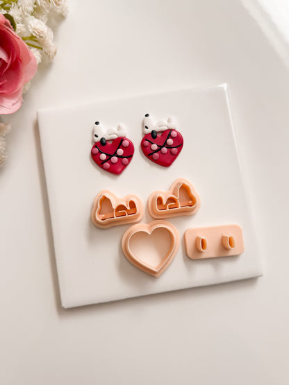 Snoopy Laying on Heart Clay Cutter | Snoopy Laying on Heart Polymer Clay Cutter for DIY Cute Earrings Love-Themed Jewelry and Handmade Romantic Accessories