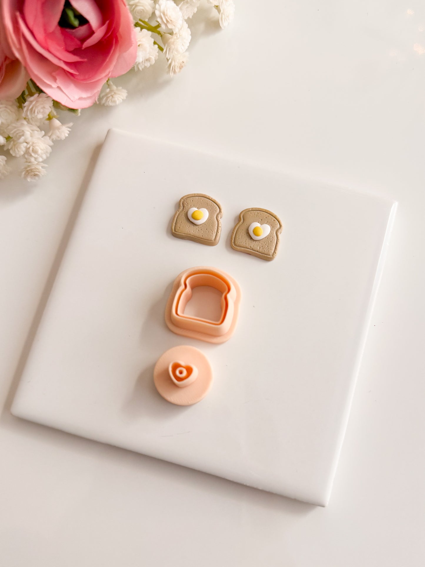 Heart Toast and Eggs No. 2 Clay Cutter | Heart Toast and Eggs No. 2 Polymer Clay Cutter for DIY Breakfast Earrings Food-Themed Jewelry and Handmade Cute Accessories