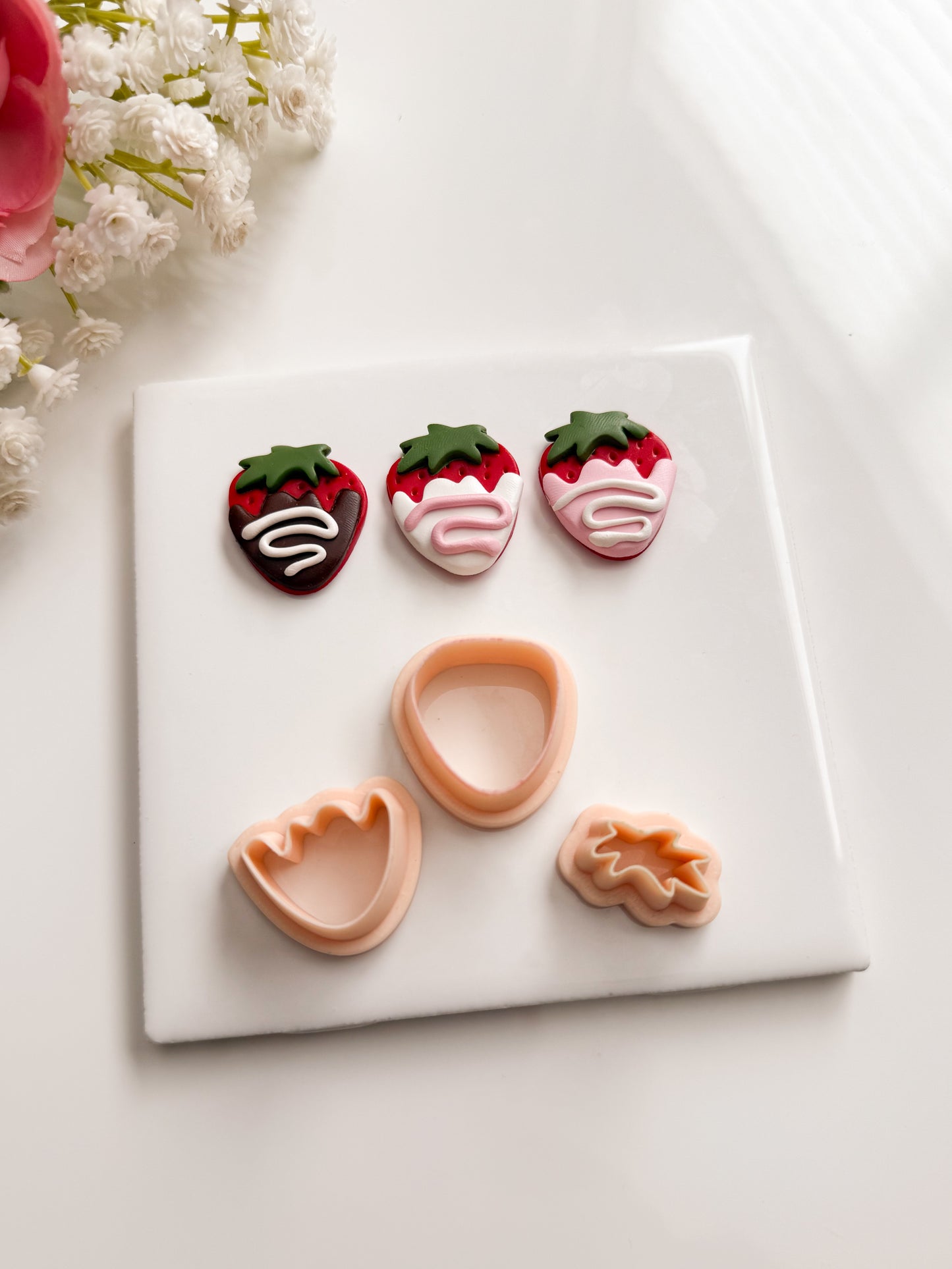 Chocolate Strawberry No. 3 Clay Cutter | Chocolate Strawberry No. 3 Polymer Clay Cutter for DIY Valentine Earrings Dessert-Themed Jewelry and Handmade Cute Accessories