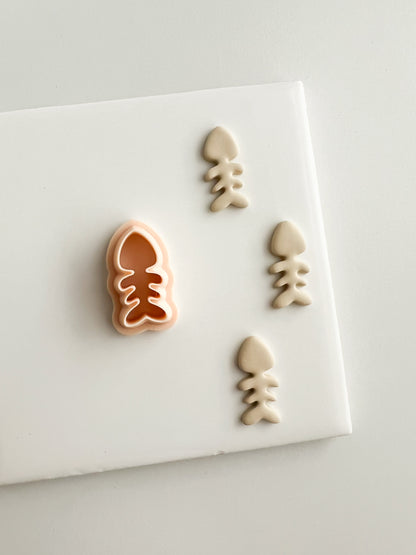 Boned Fish Clay Cutter | Boned Fish Polymer Clay Cutter for DIY Nautical Earrings Ocean-Themed Jewelry and Handmade Cute Accessories