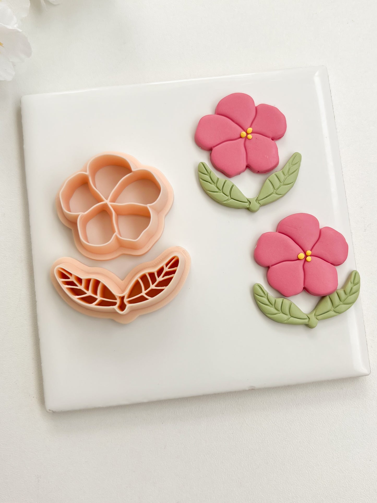 Hibiscus Flower Clay Cutter | Hibiscus Flower Polymer Clay Cutter for DIY Tropical Earrings Hawaiian-Themed Jewelry and Handmade Floral Accessories