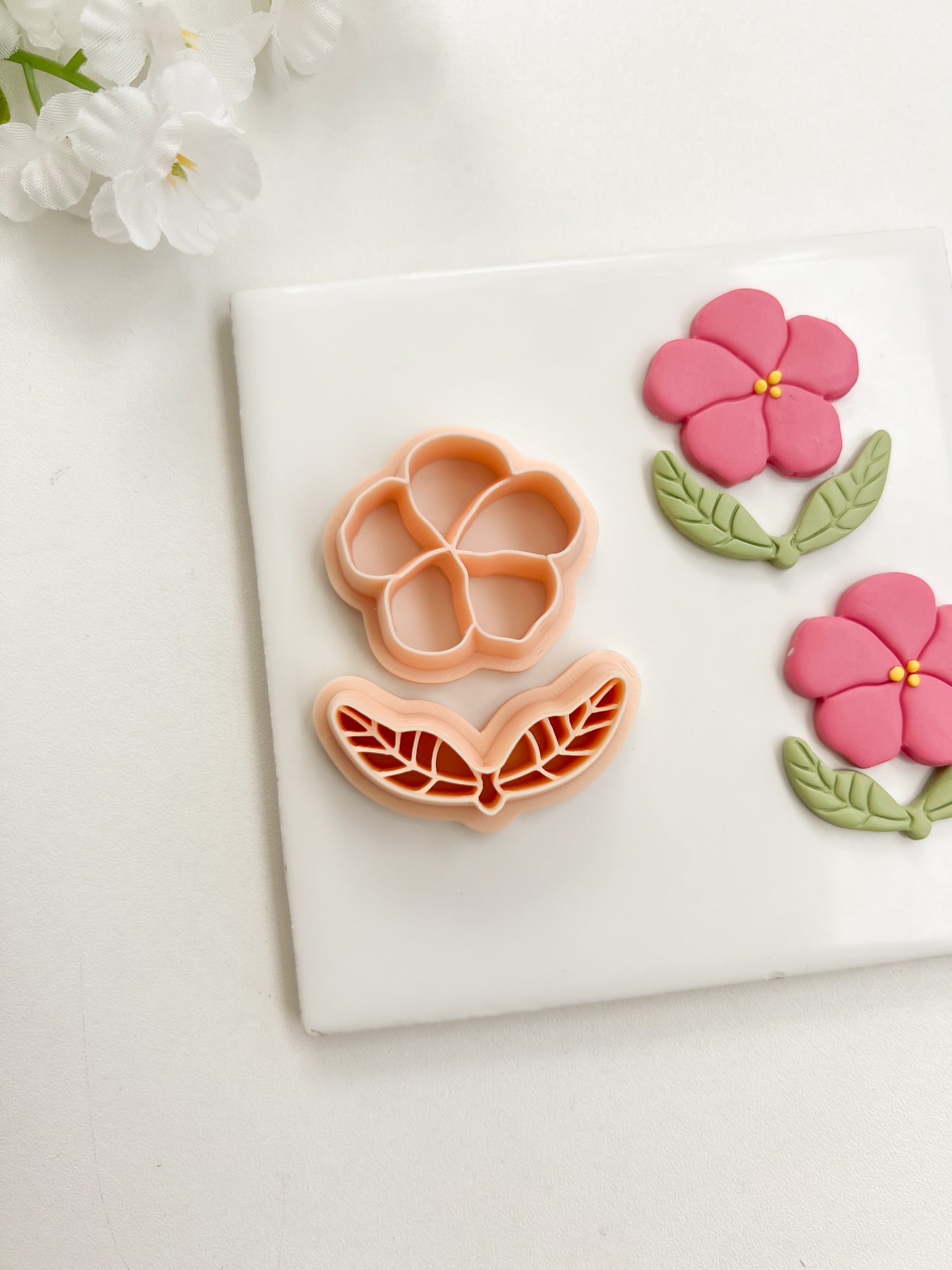 Hibiscus Flower Clay Cutter | Hibiscus Flower Polymer Clay Cutter for DIY Tropical Earrings Hawaiian-Themed Jewelry and Handmade Floral Accessories