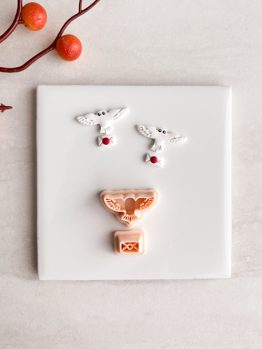 Hedwig Owl Carrying Letter Clay Cutter | Hedwig Owl Carrying Letter Polymer Clay Cutter for DIY Wizard Earrings Harry Potter Jewelry and Handmade Magical Accessories
