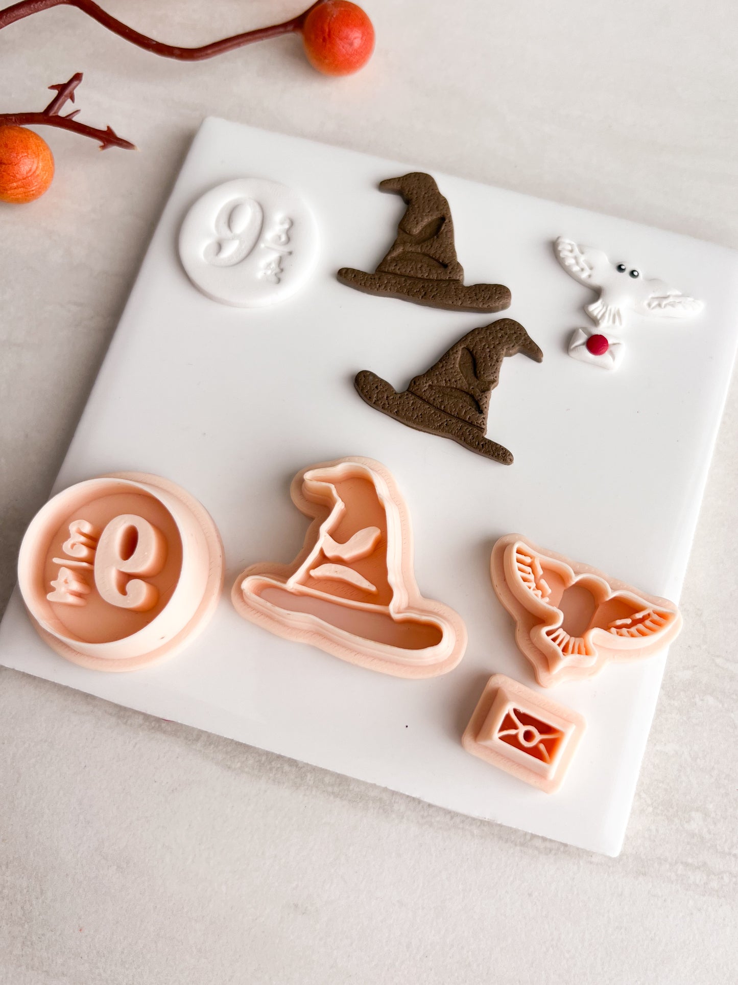 Hogwarts Trio Clay Cutter | Hogwarts Trio Polymer Clay Cutter for DIY Wizard-Themed Earrings Fantasy Jewelry and Handmade Magical Accessories