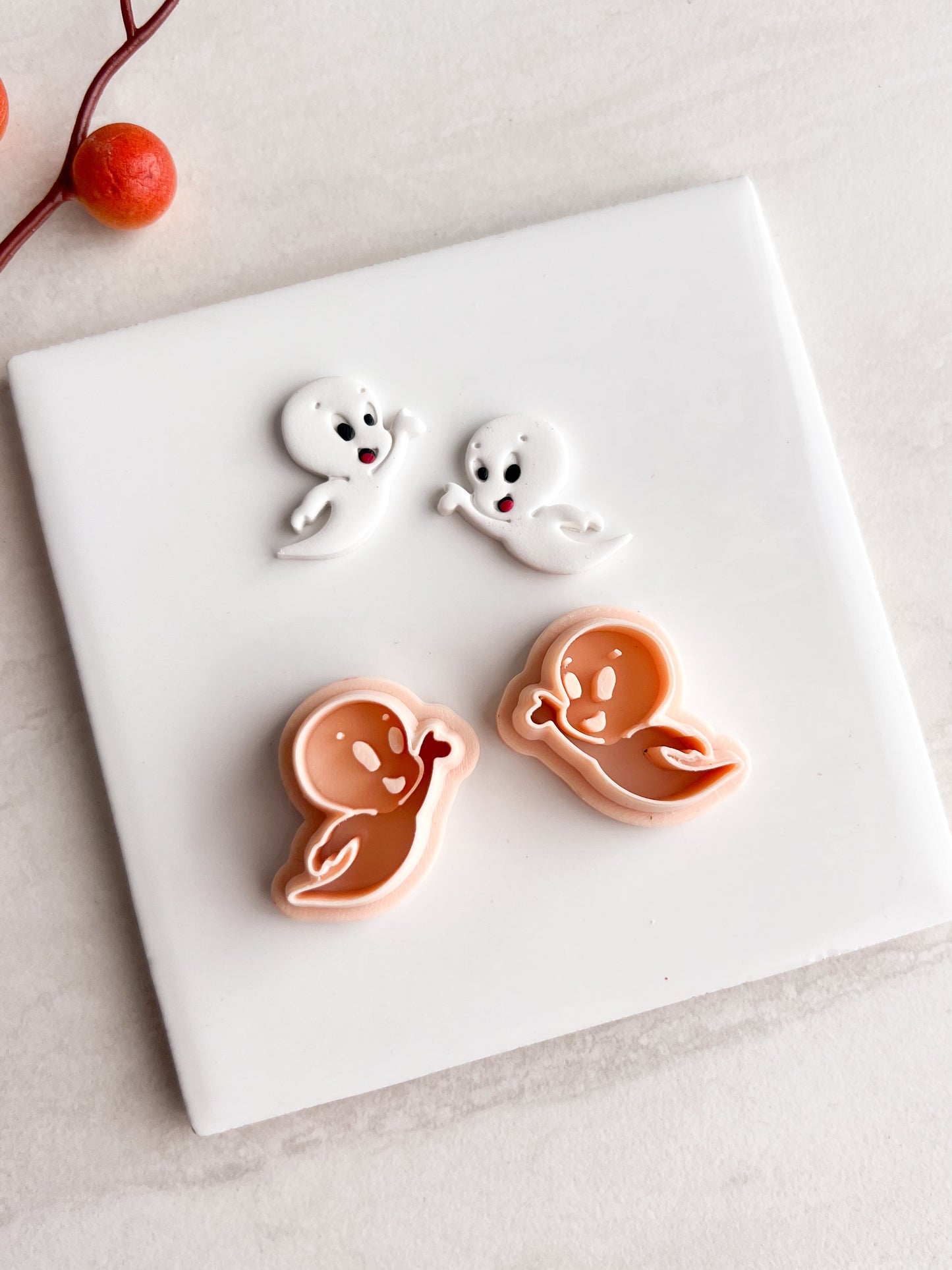 Casper the Friendly Ghost (Mirrored) Clay Cutter | Casper the Friendly Ghost (Mirrored) Polymer Clay Cutter for DIY Halloween Earrings Cartoon-Themed Jewelry and Handmade Cute Accessories