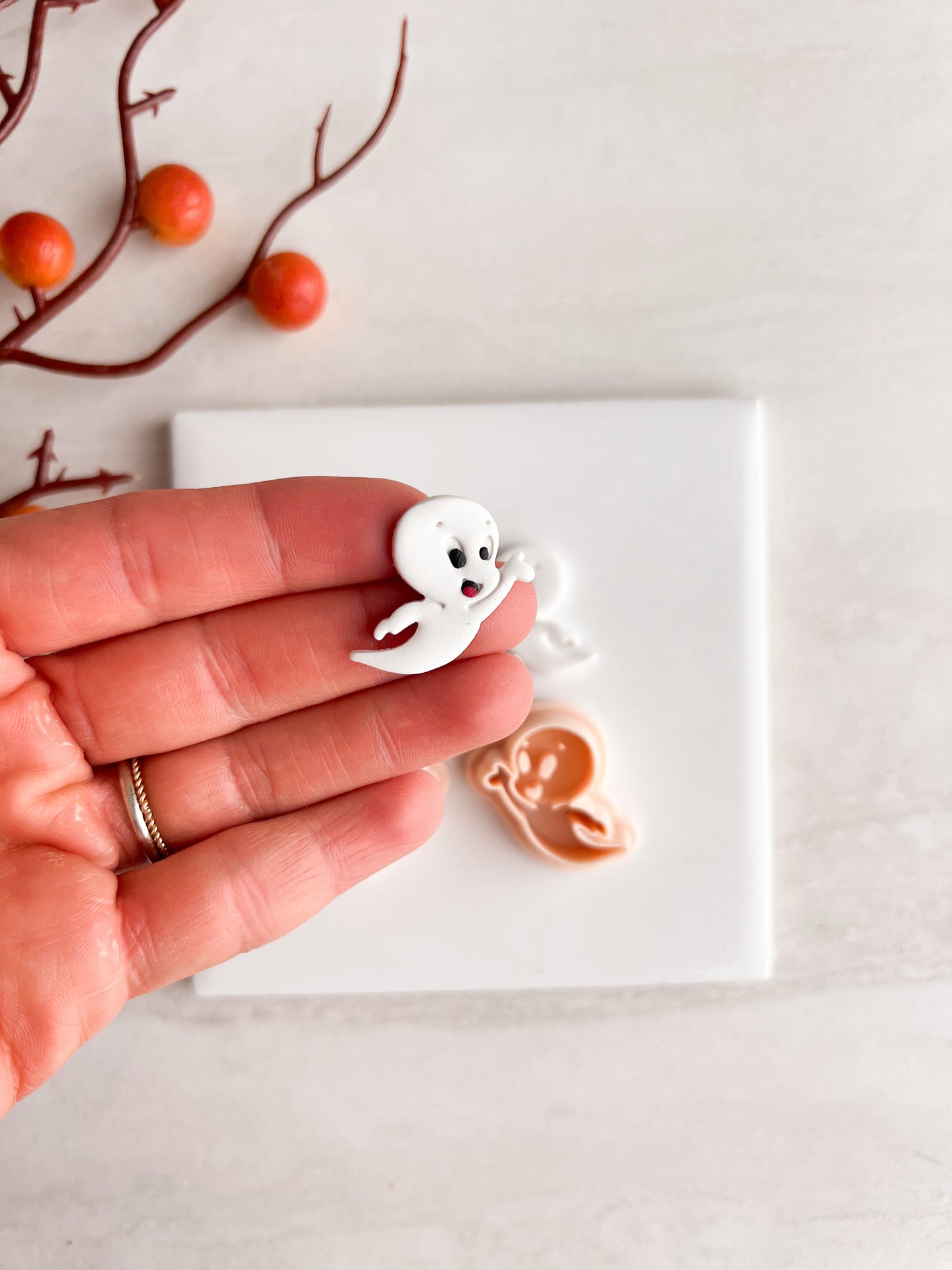 Casper the Friendly Ghost (Mirrored) Clay Cutter | Casper the Friendly Ghost (Mirrored) Polymer Clay Cutter for DIY Halloween Earrings Cartoon-Themed Jewelry and Handmade Cute Accessories