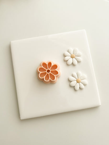 Floral Shape No. 5 Clay Cutter | Floral Polymer Clay Cutter for DIY Earrings Botanical Jewelry and Handmade Flower-Themed Crafts