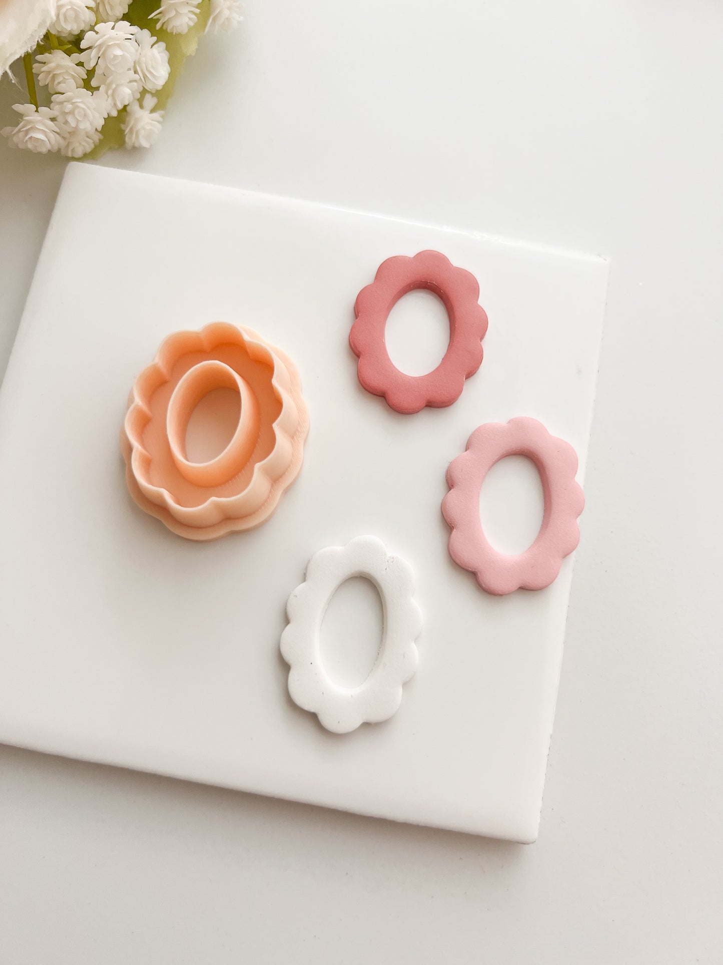 Scalloped Oval Shape Clay Cutter | Scalloped Oval Shape Polymer Clay Cutter for DIY Elegant Earrings Vintage Jewelry and Handmade Classic Accessories